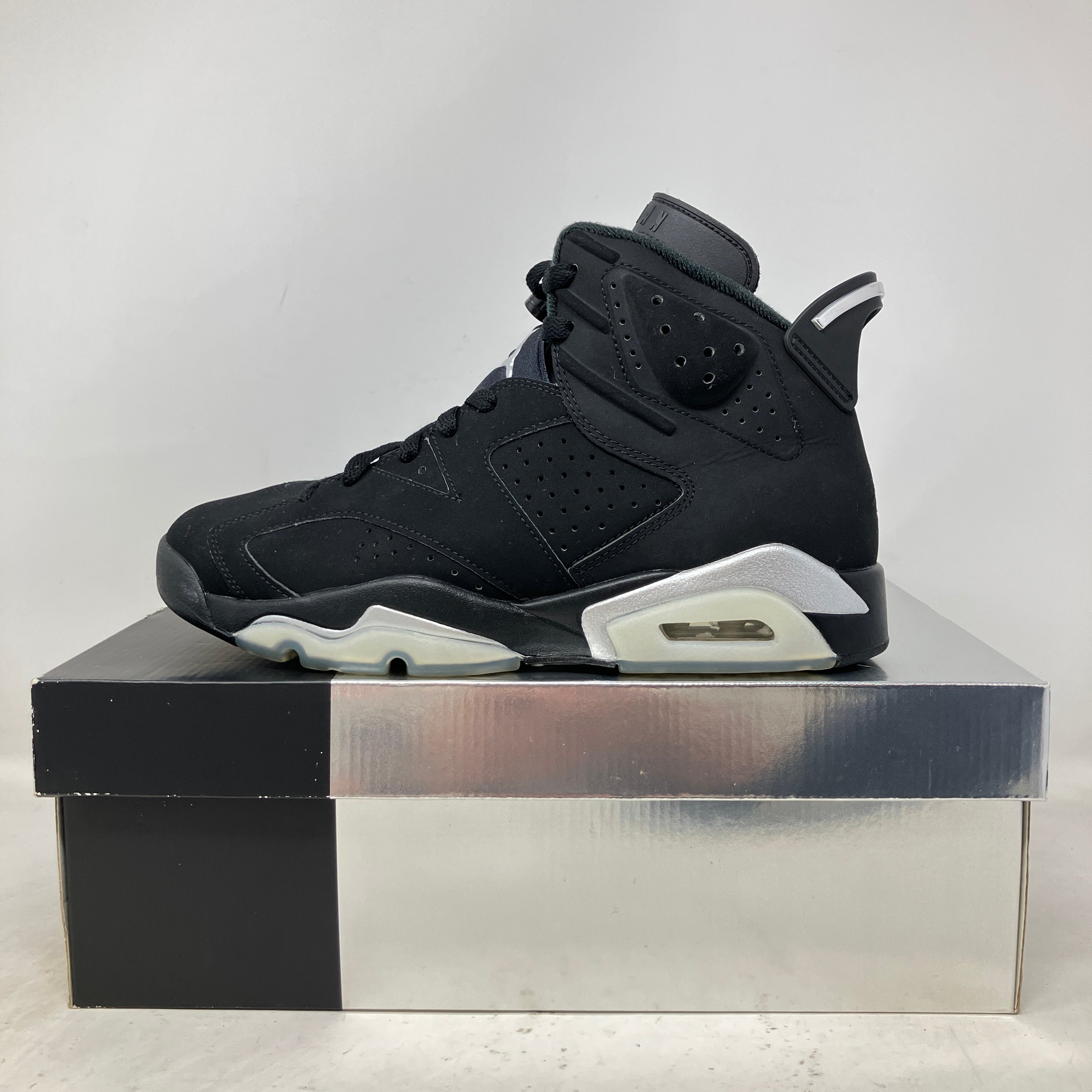Jordan 6 Retro Chrome
