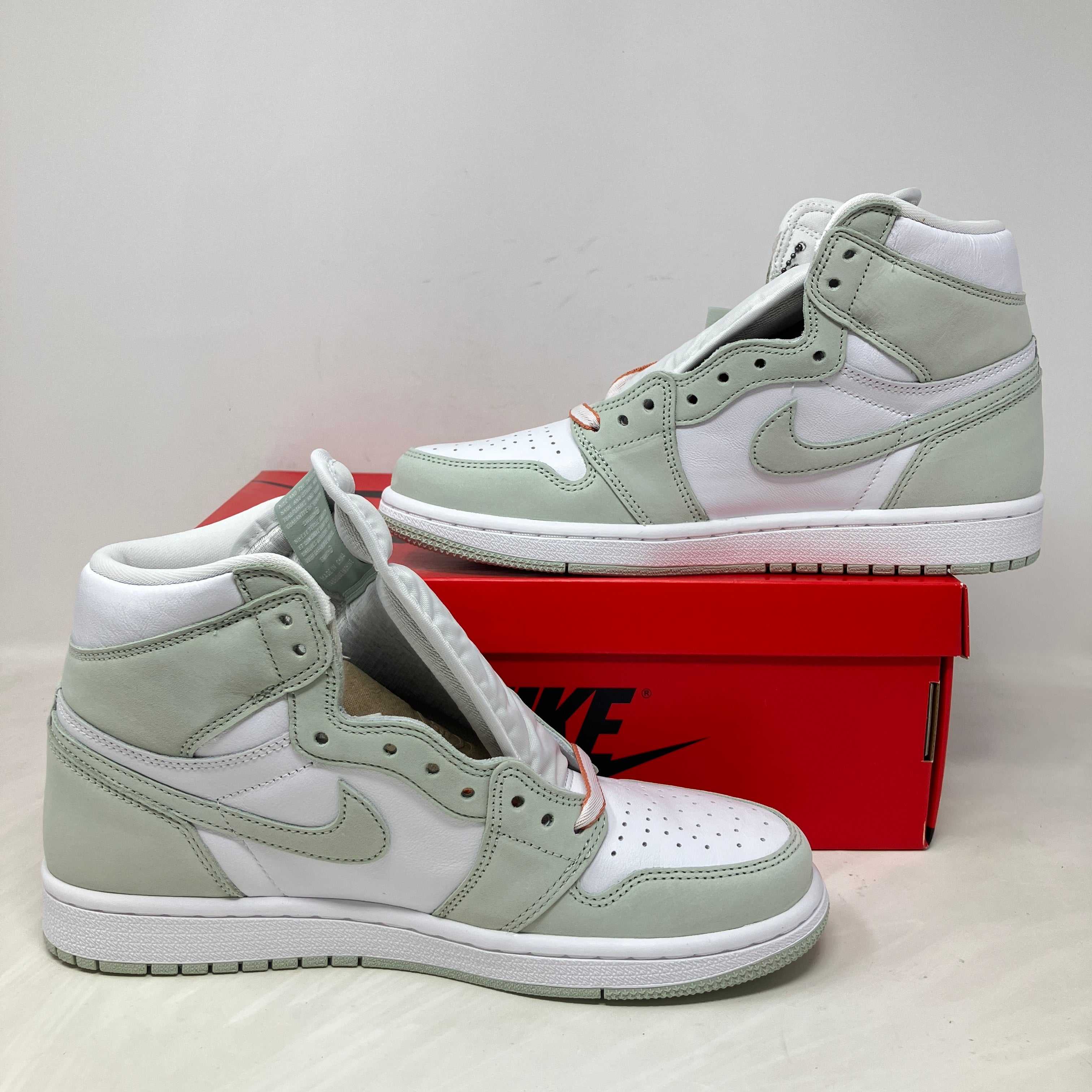 Jordan 1 Retro High OG Seafoam (Women's)