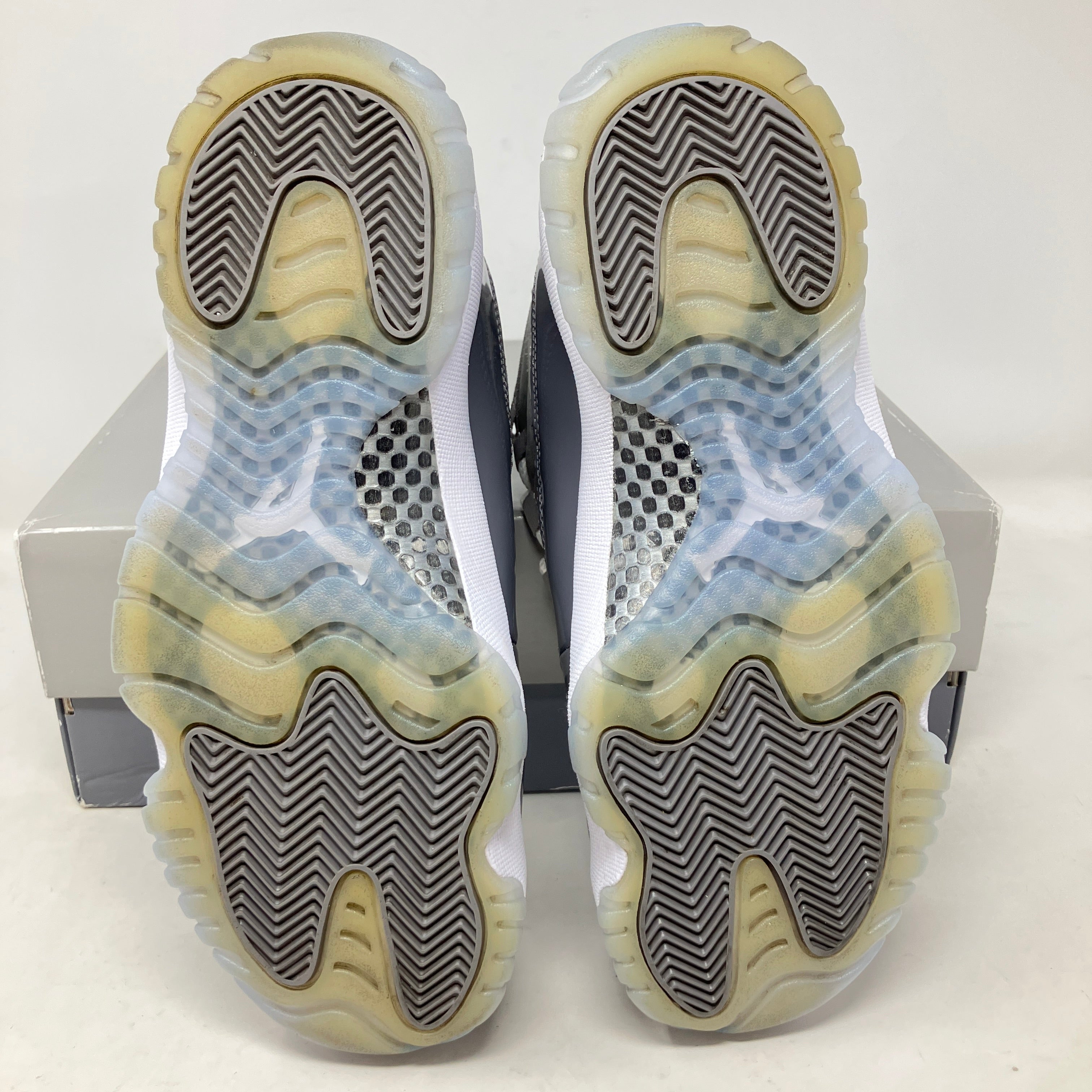 Jordan 11 Retro Cool Grey (2021)