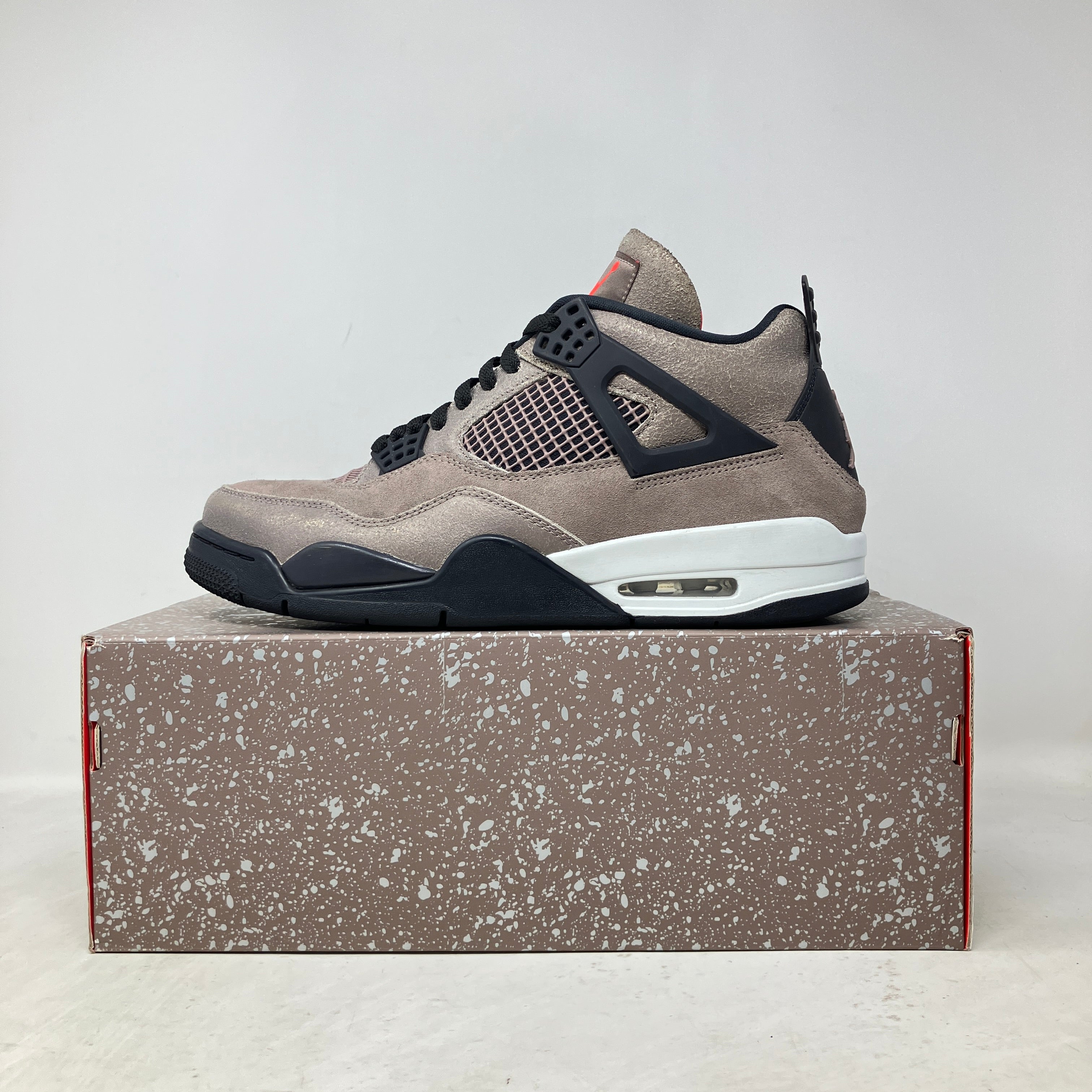 Jordan 4 Retro Taupe Haze