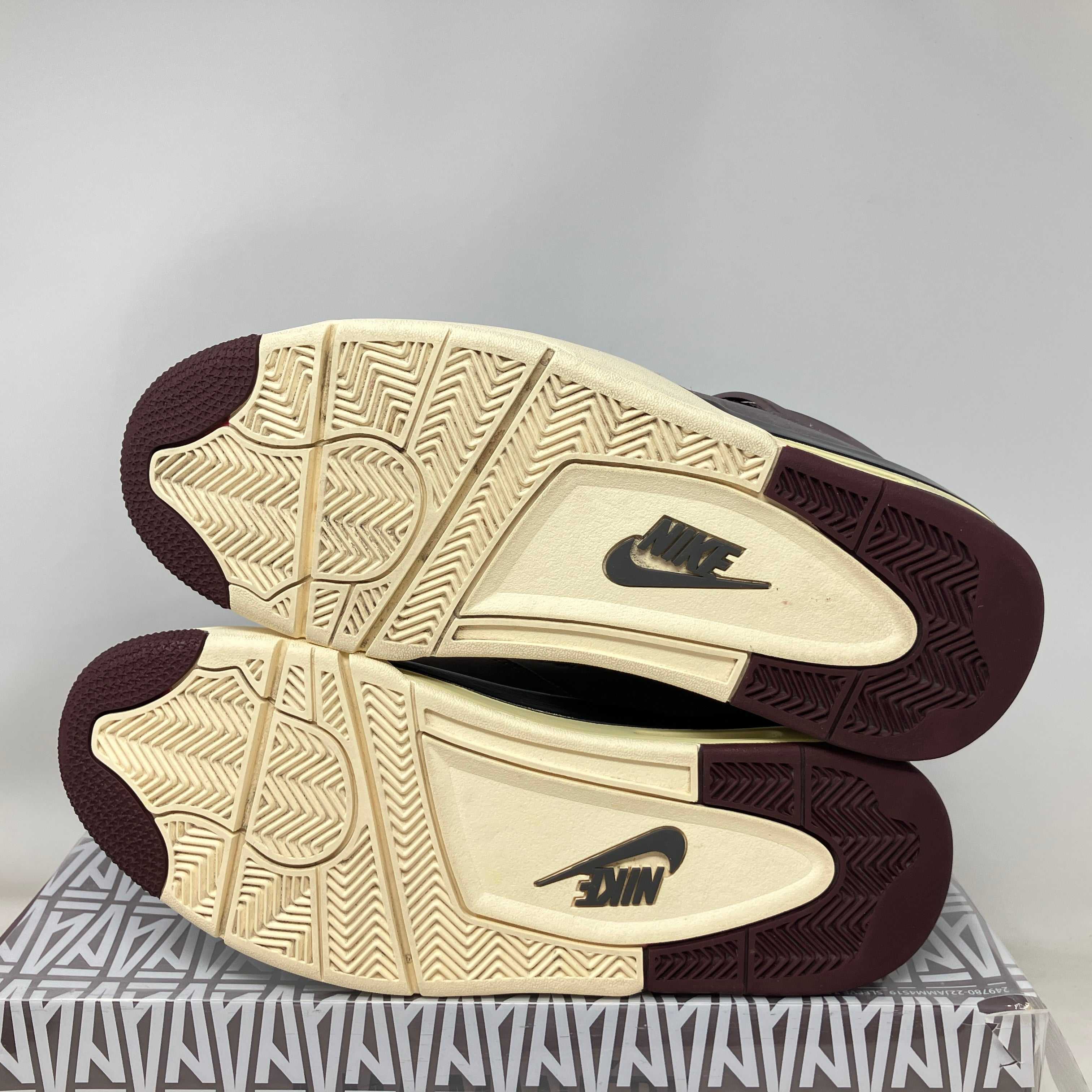 Jordan 4 Retro SP A Ma Maniére Violet Ore