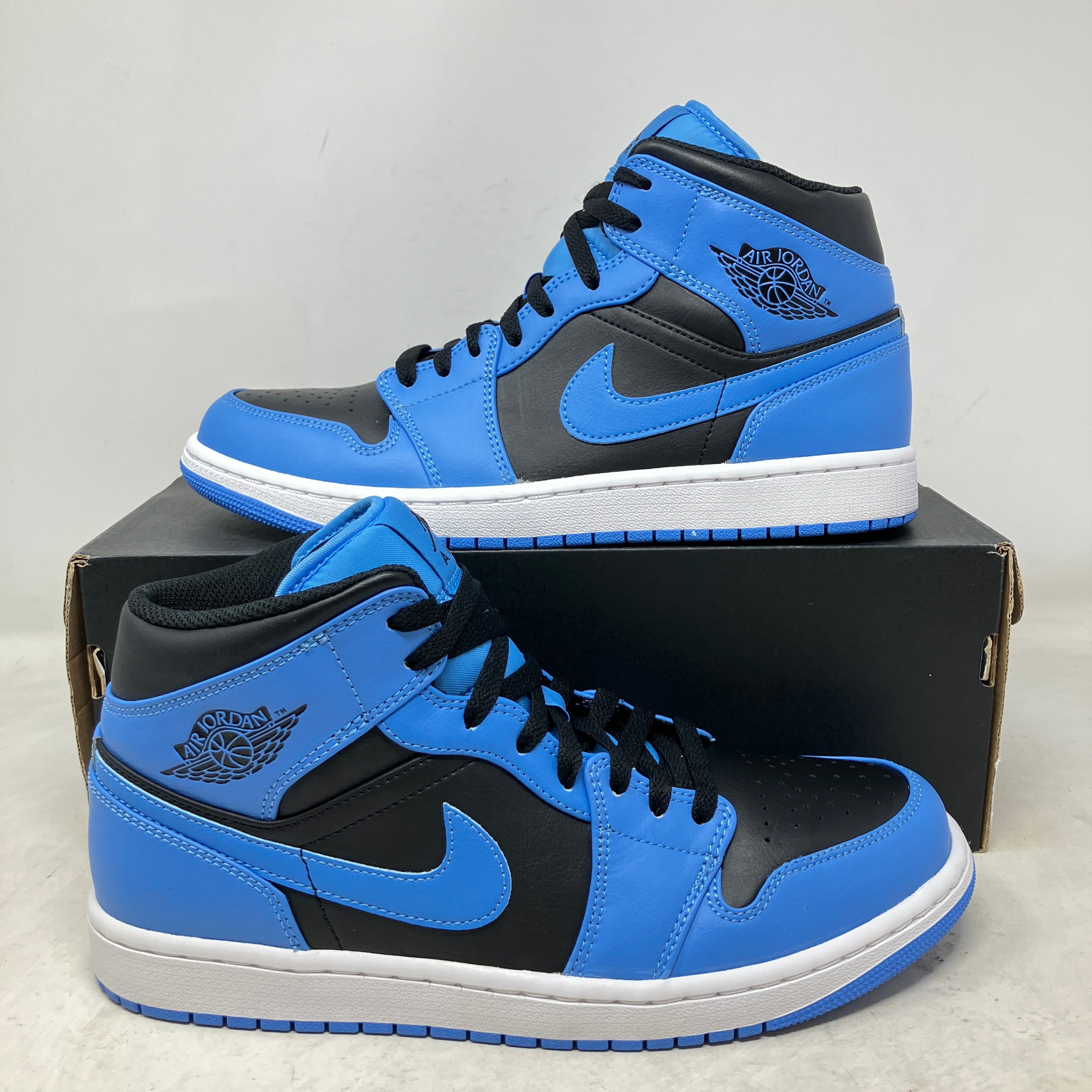 Jordan 1 Mid University Blue Black