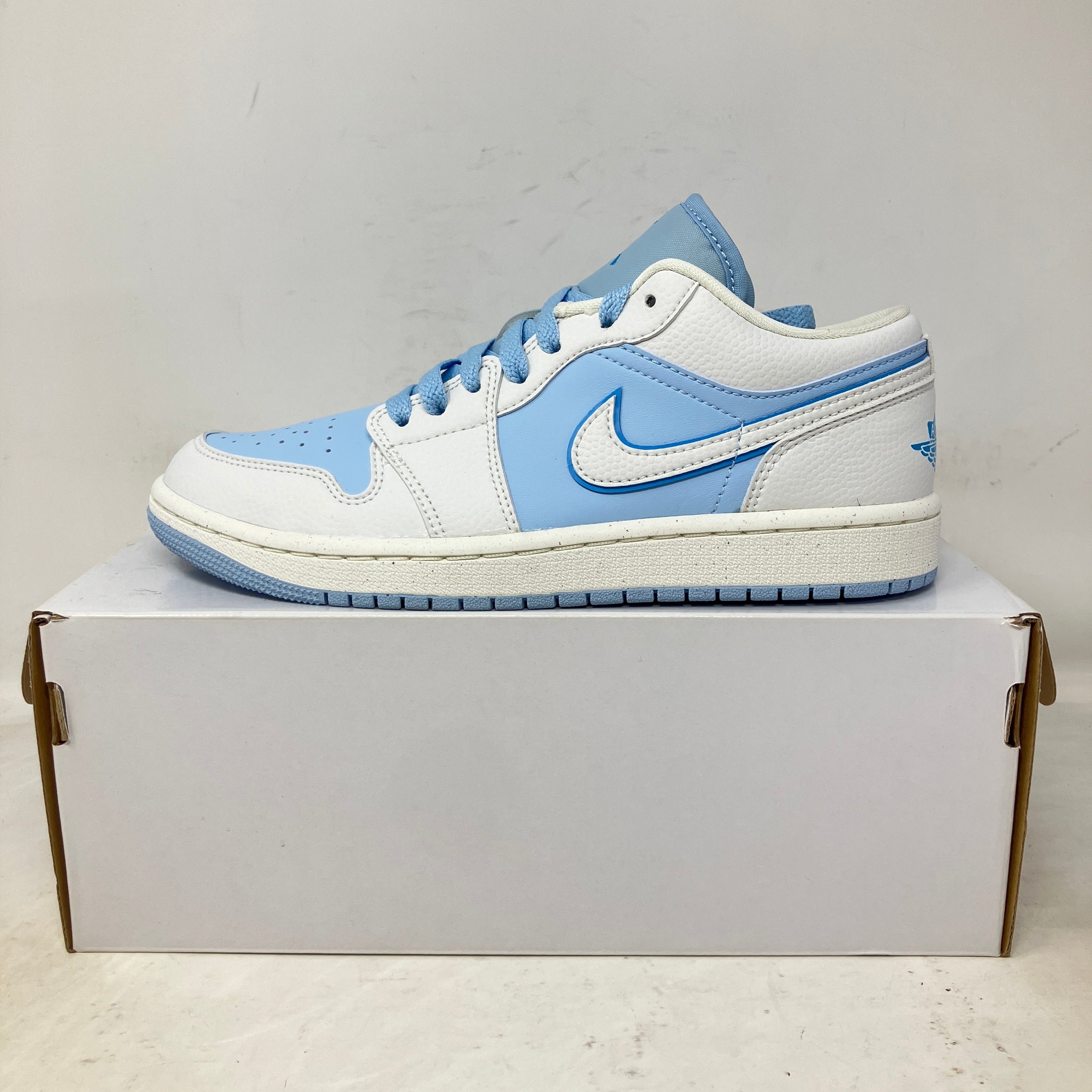 Jordan 1 Low SE Reverse Ice Blue (Women's)