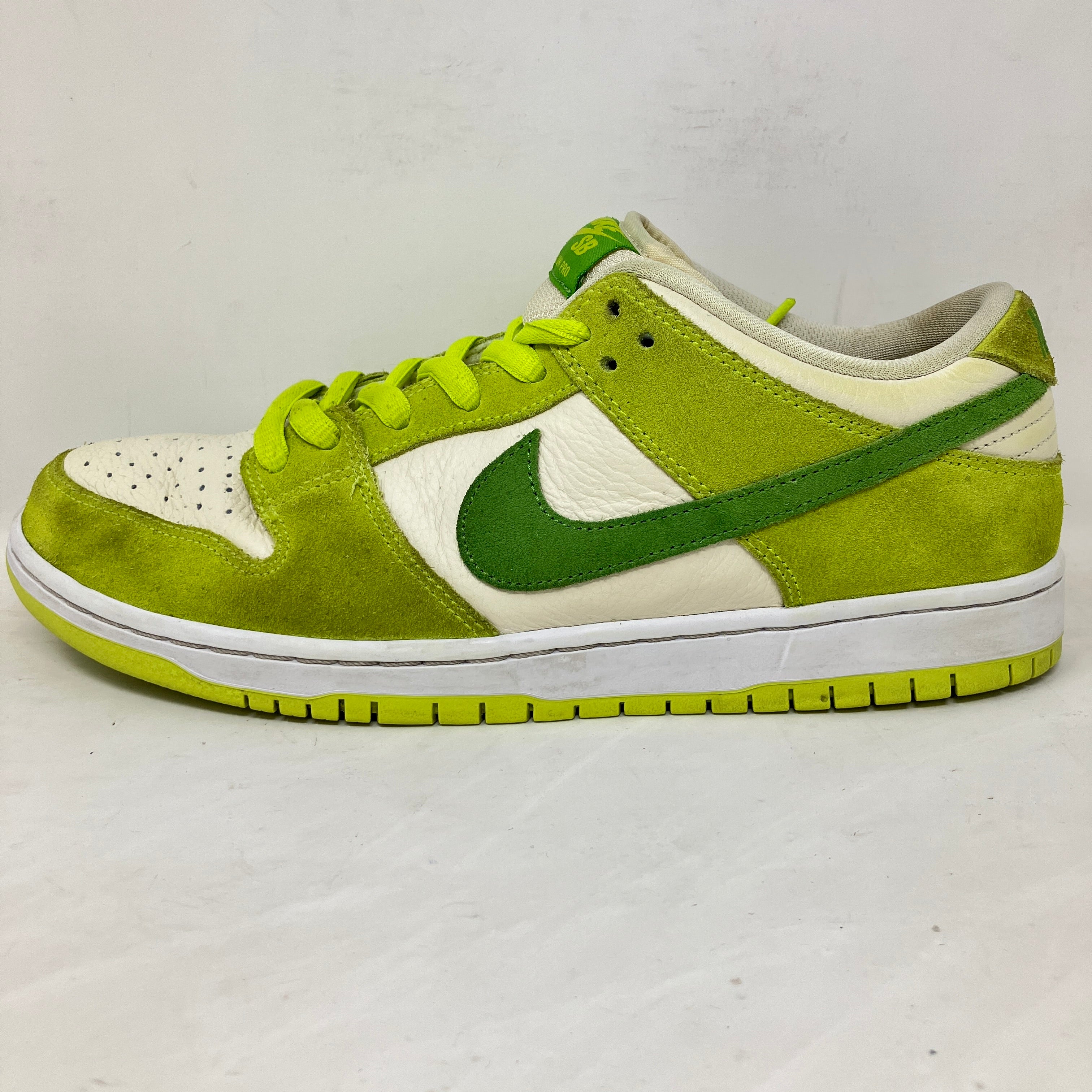 Nike SB Dunk Low Green Apple
