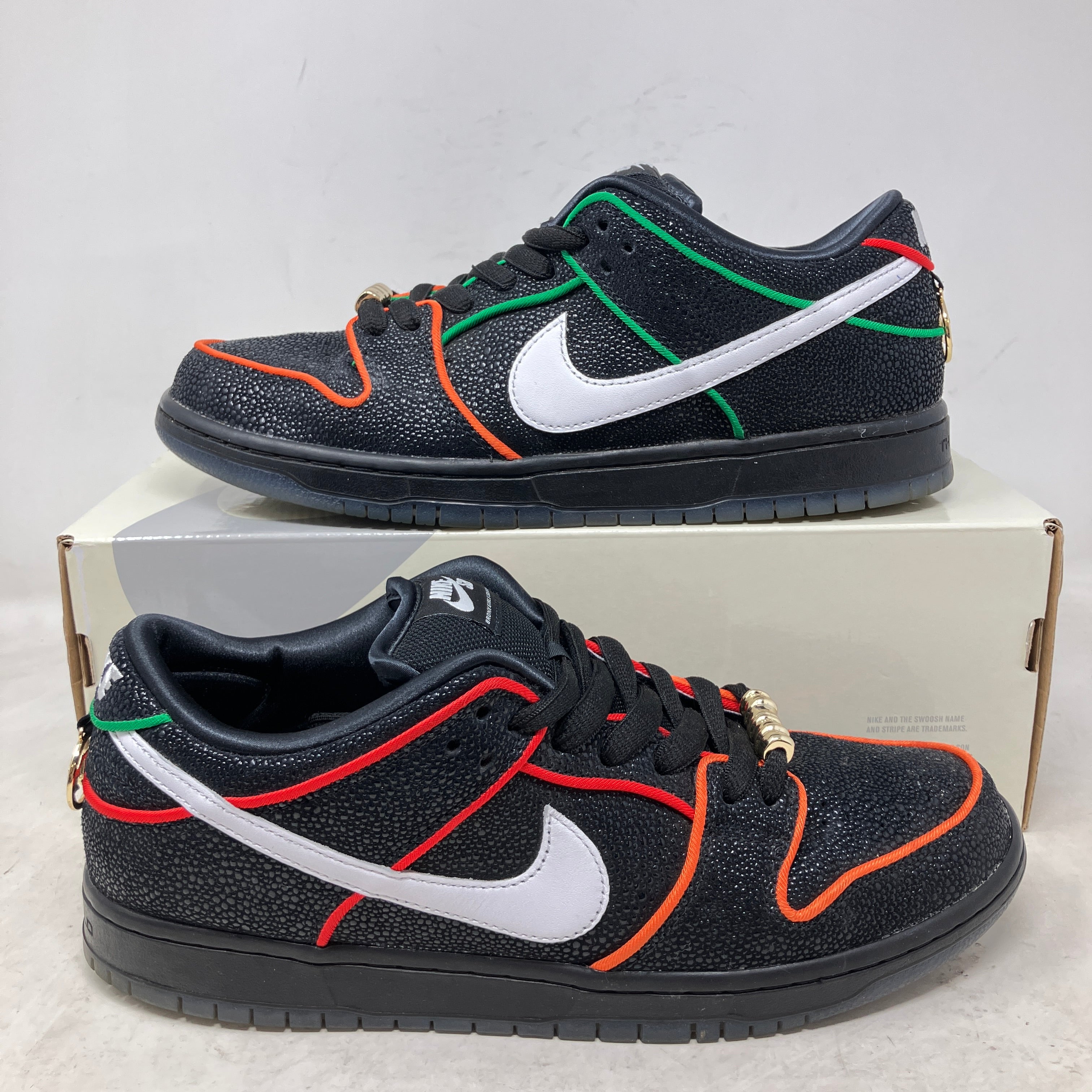 Nike SB Dunk Low Bronx Girls Skate