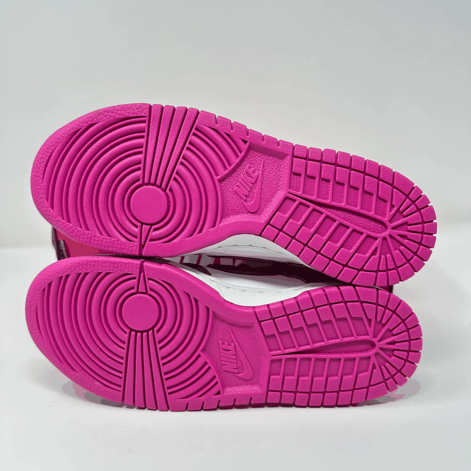 Nike Dunk Low Active Fuchsia (GS)