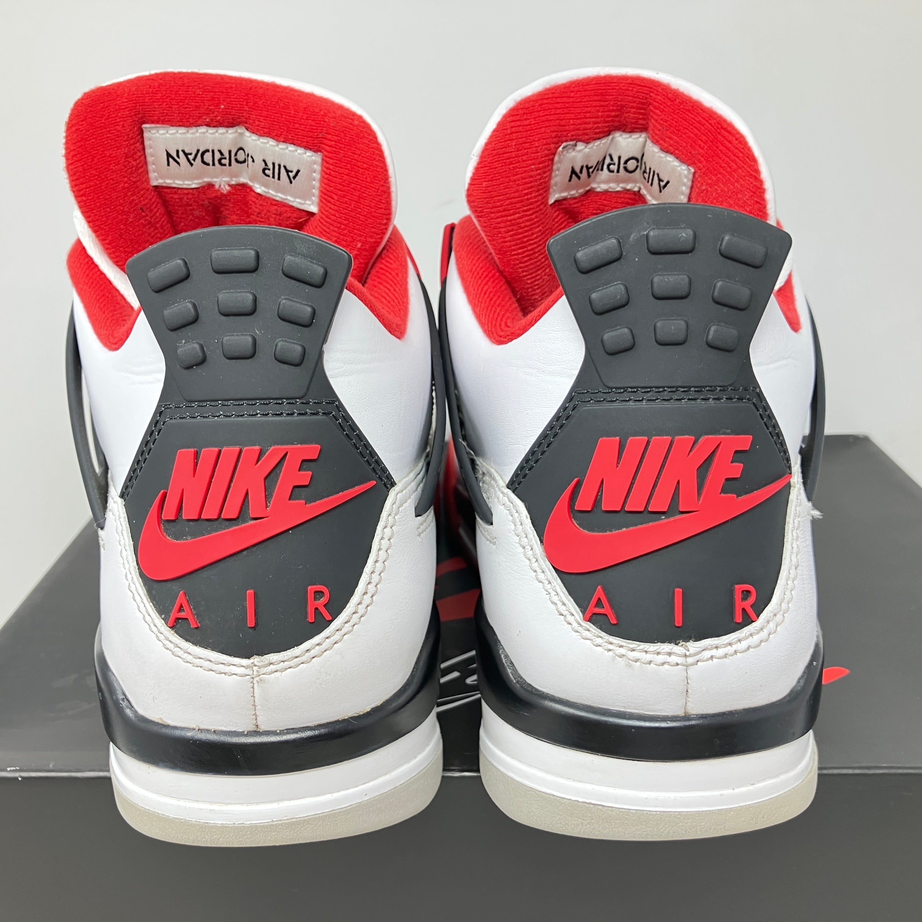 Jordan 4 Retro Fire Red (2020)