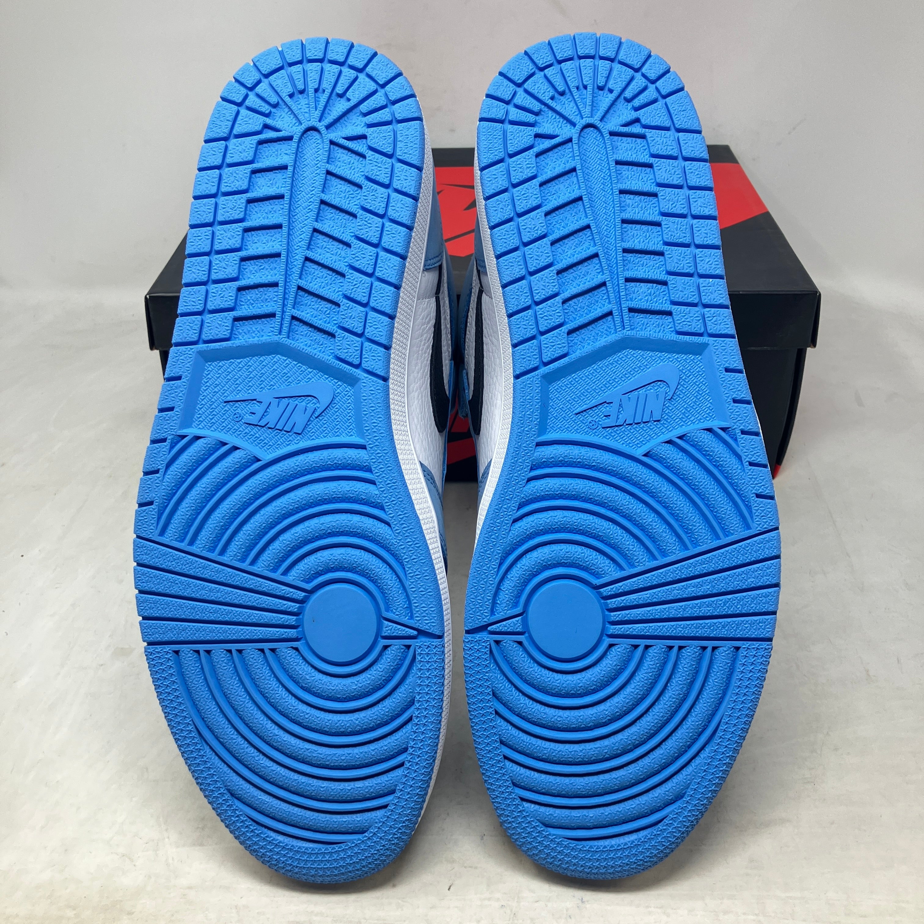 Jordan 1 Retro High OG University Blue