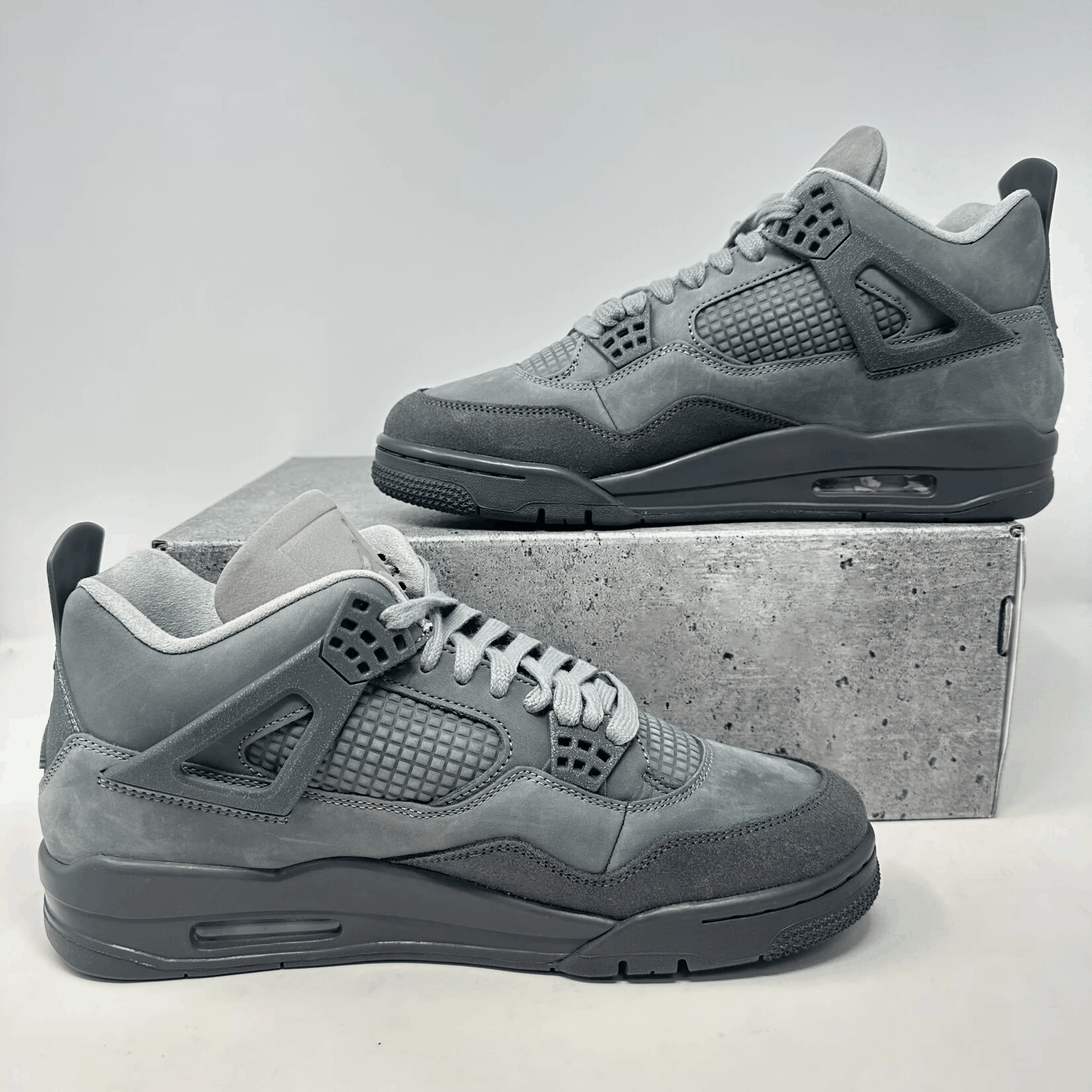 Jordan 4 Retro SE Paris Olympics Wet Cement