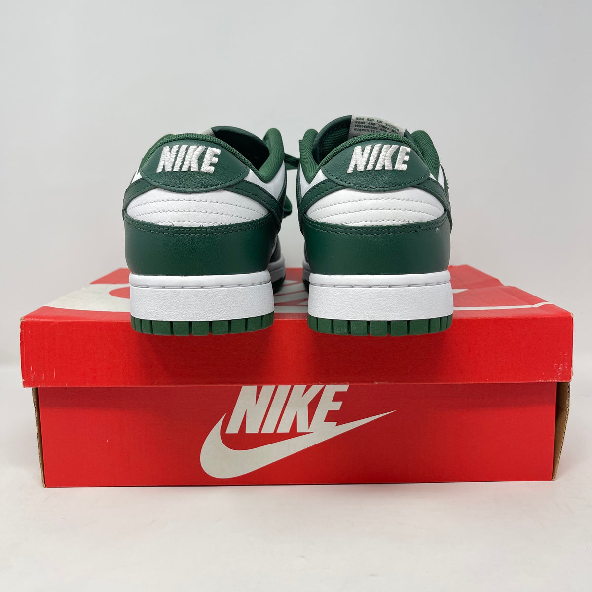 Nike Dunk Low Michigan State, alternate view 3