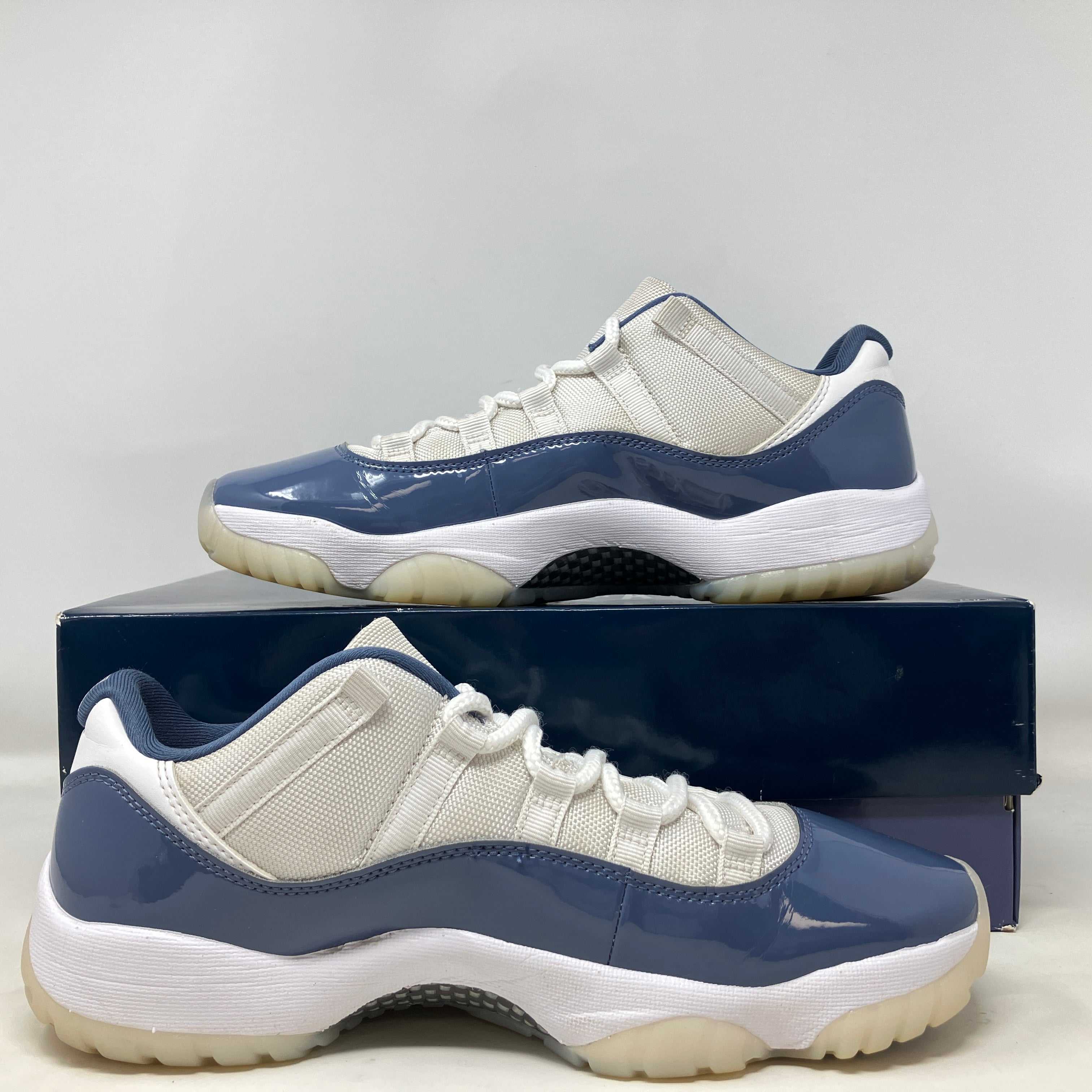 Jordan 11 Retro Low Diffused Blue