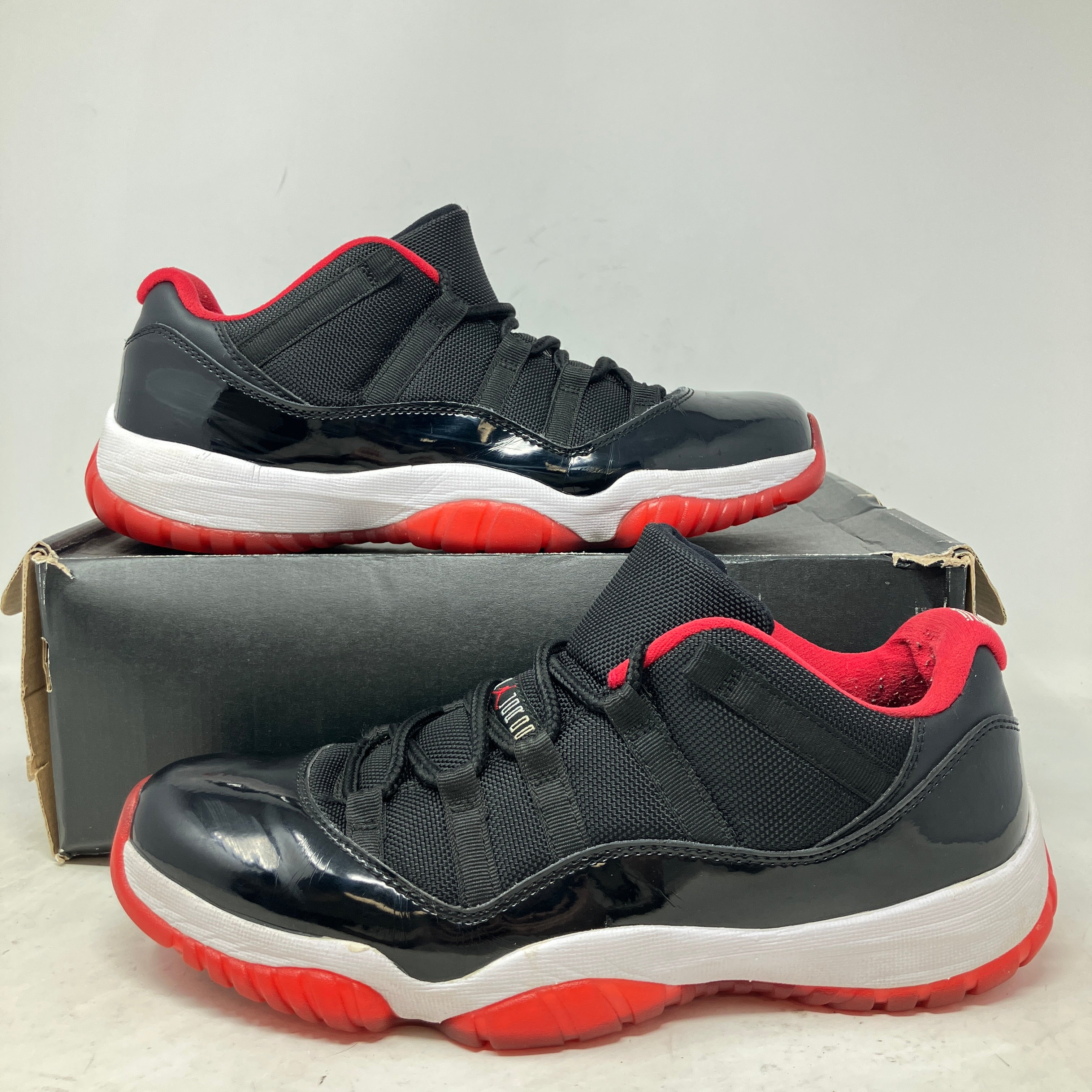 Jordan 11 Retro Low Bred (2015)