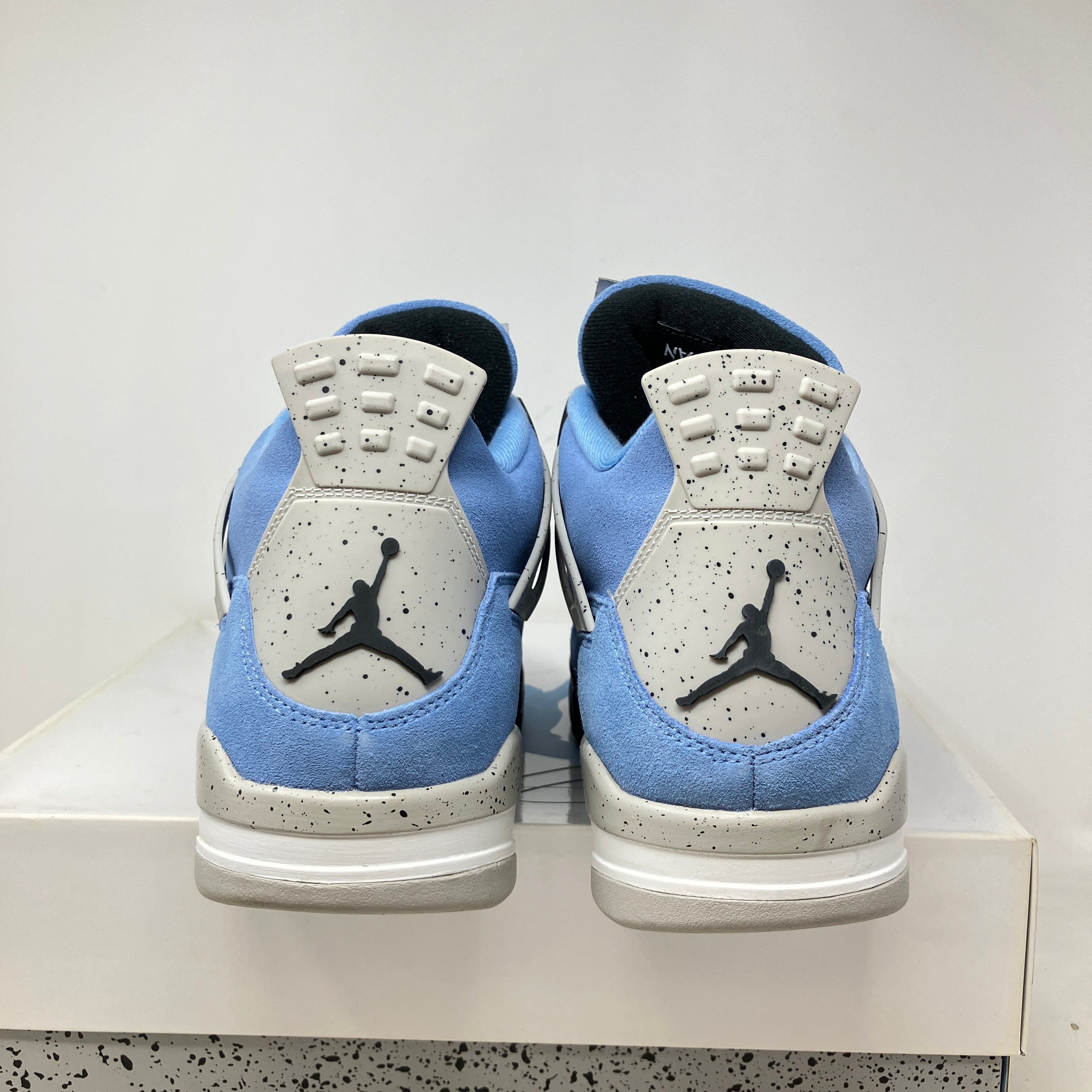 Jordan 4 Retro University Blue