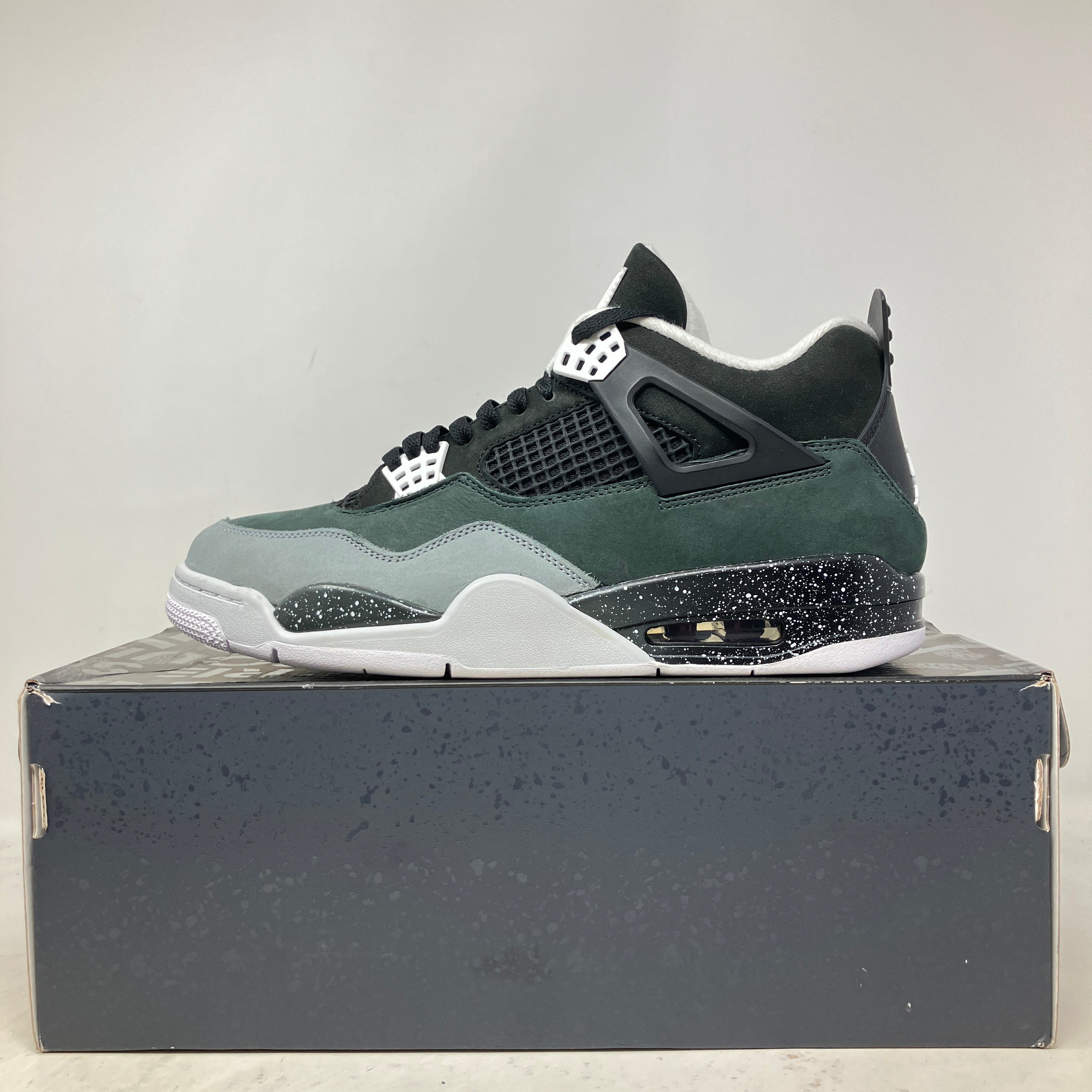 Jordan 4 Retro Fear (2024)