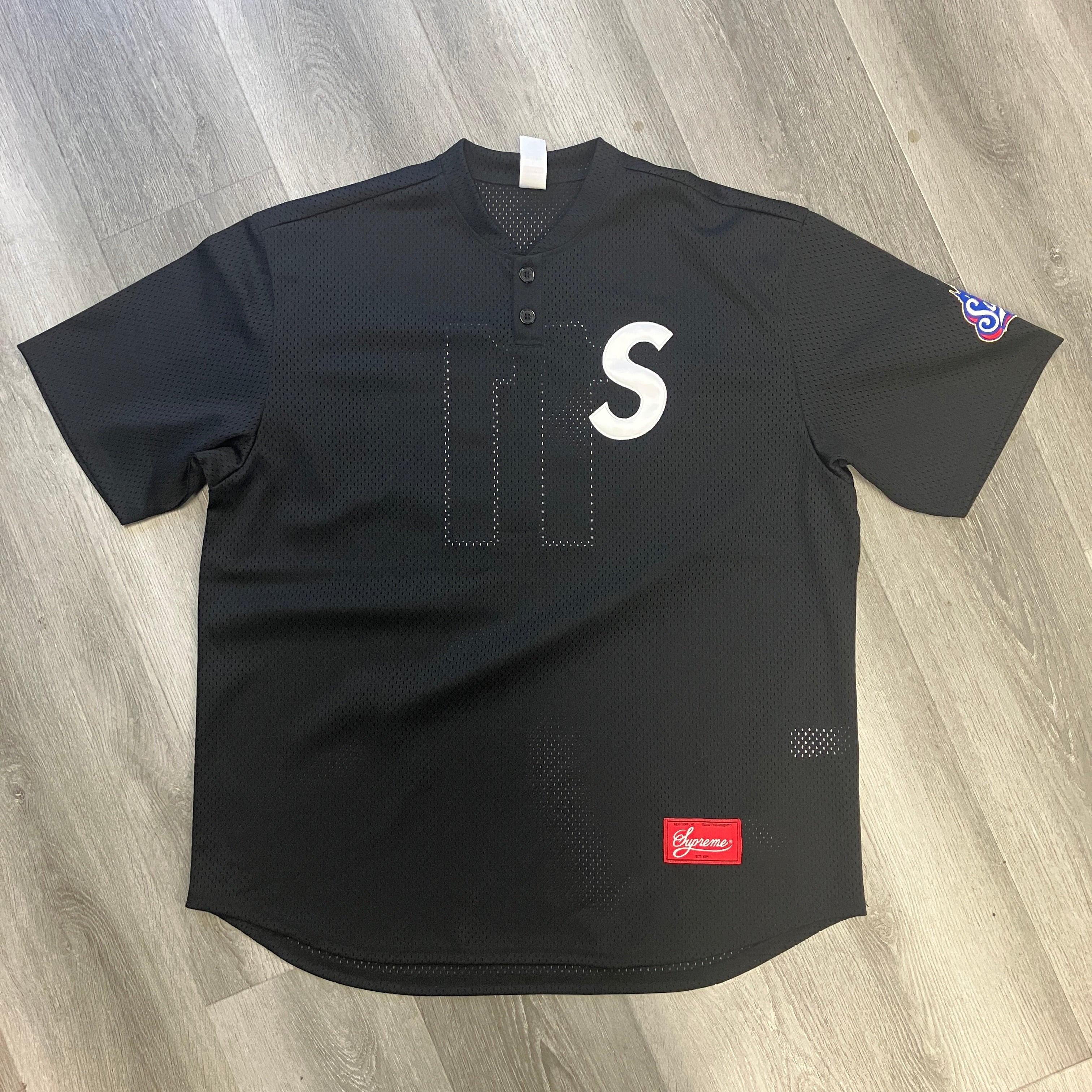 Supreme S Logo Baseball Henley (SS25) Black