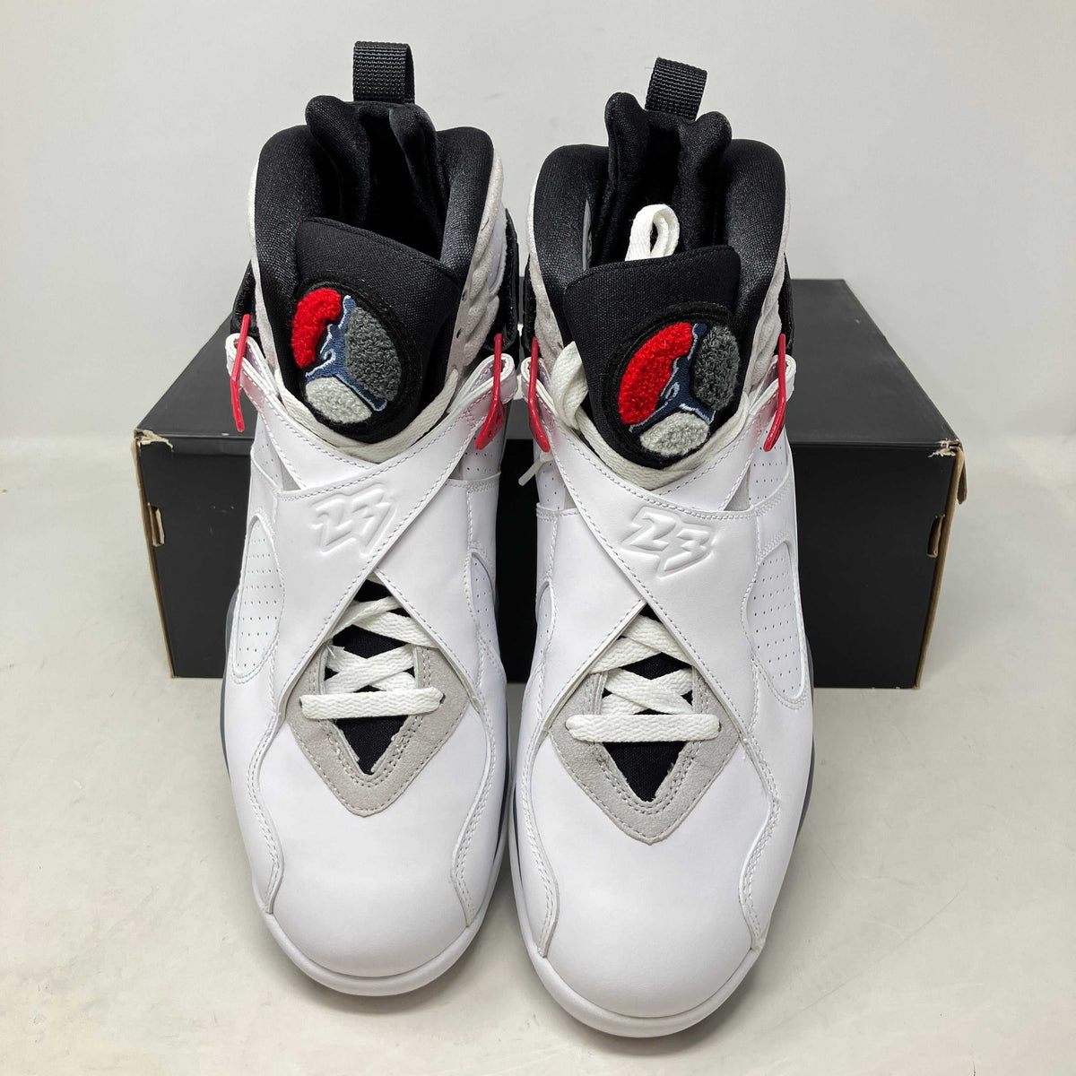 Jordan 8 Retro Bugs Bunny (2013)