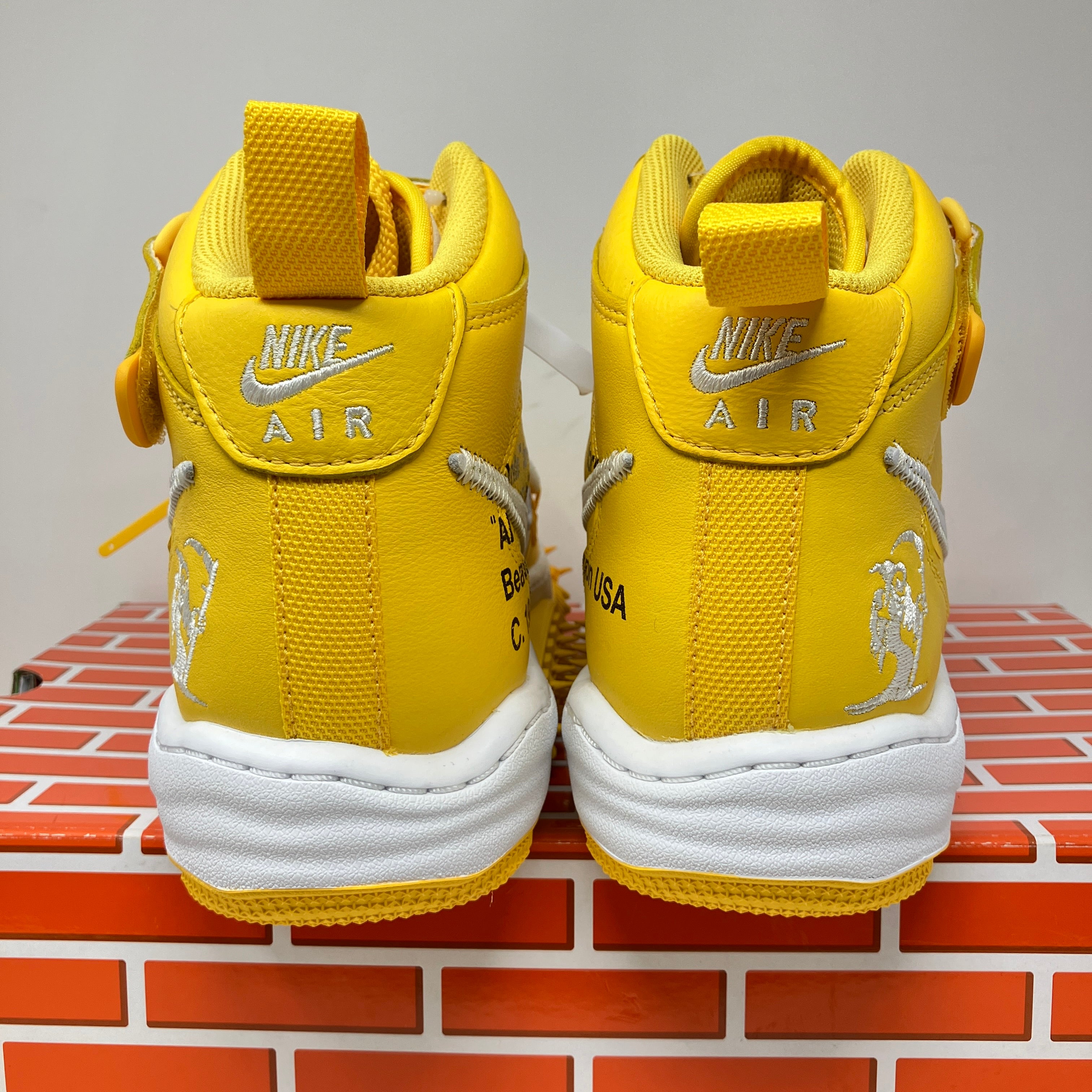 Nike Air Force 1 Mid SP Off-White Varsity Maize