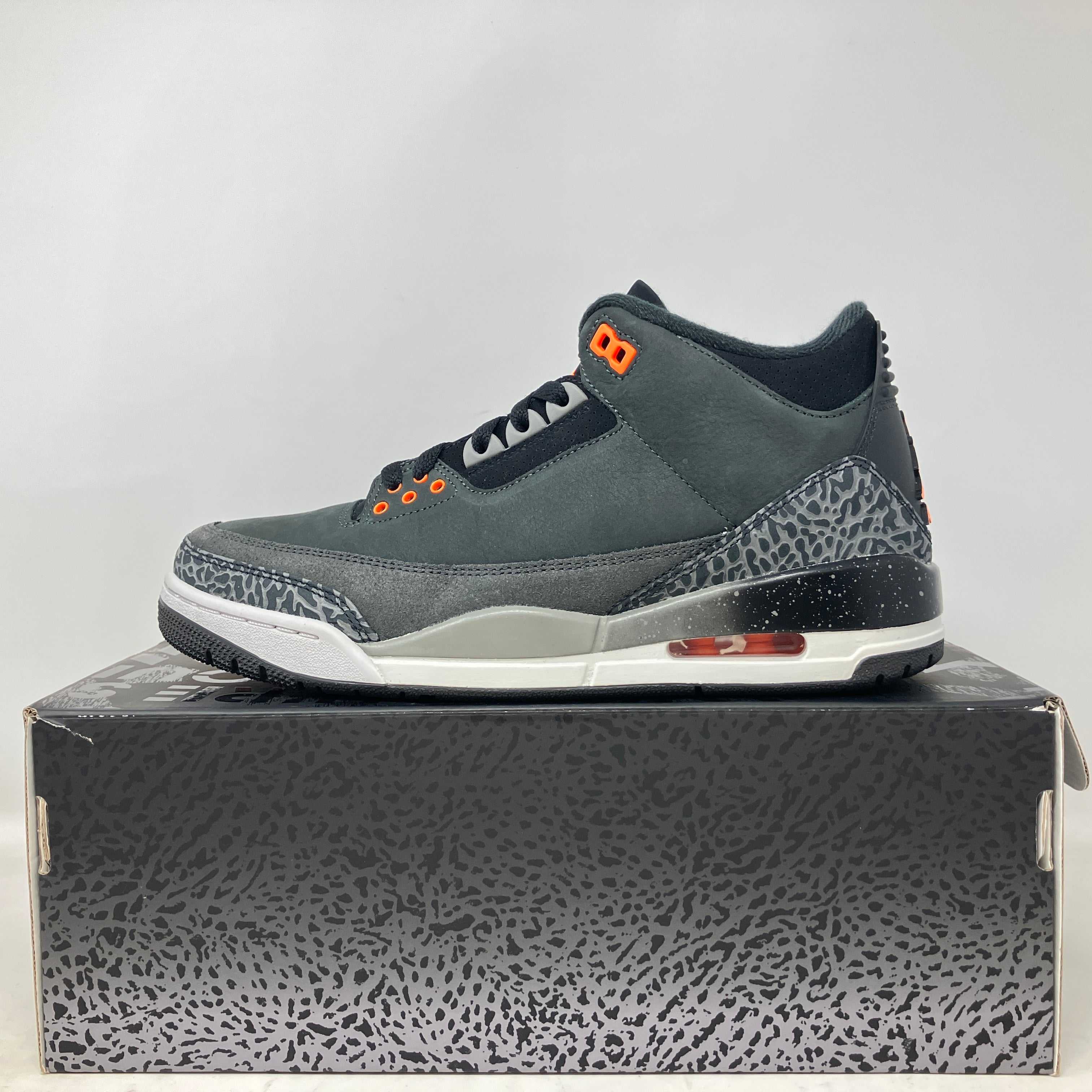 Jordan 3 Retro Fear Pack (2023)