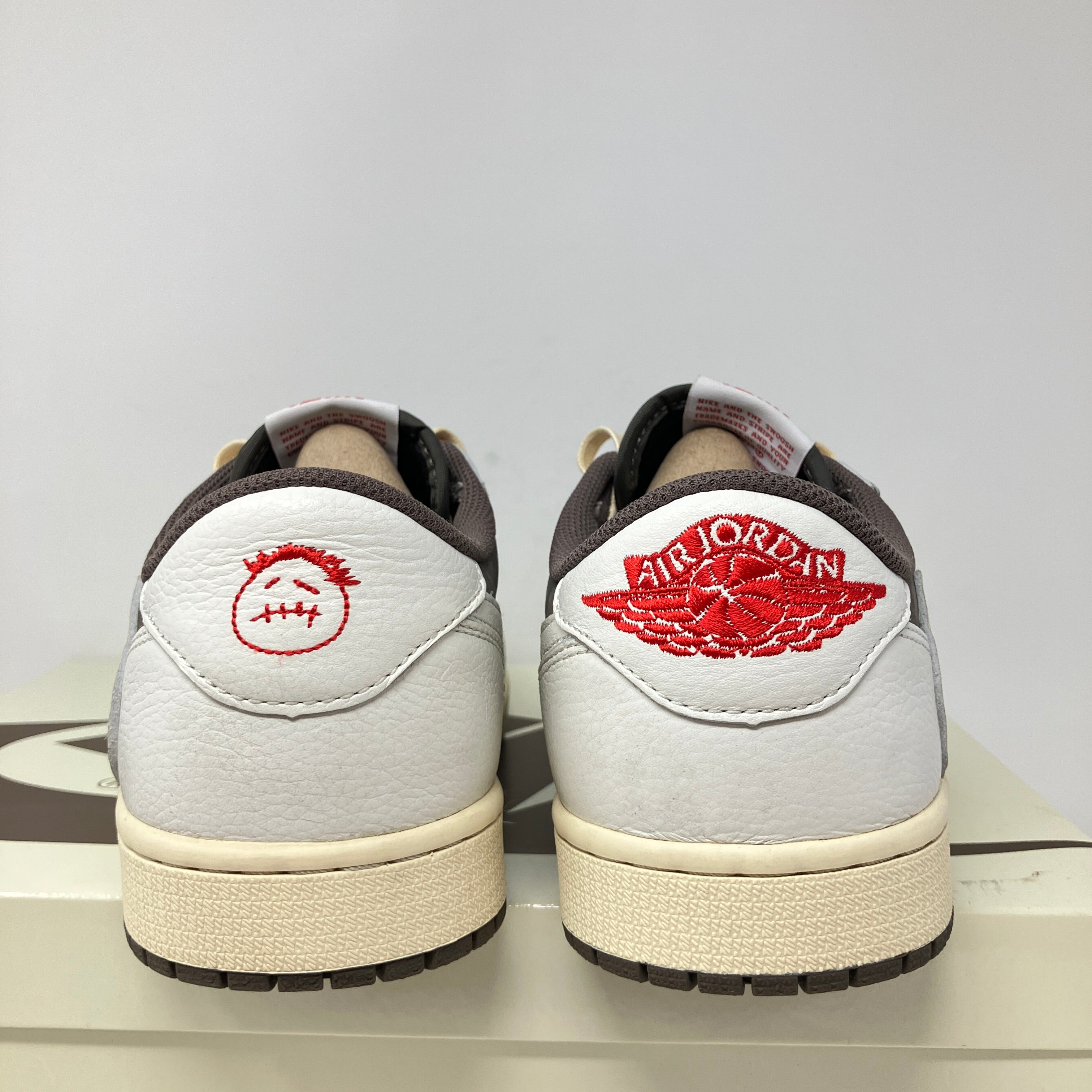 Jordan 1 Retro Low OG SP Travis Scott Reverse Mocha