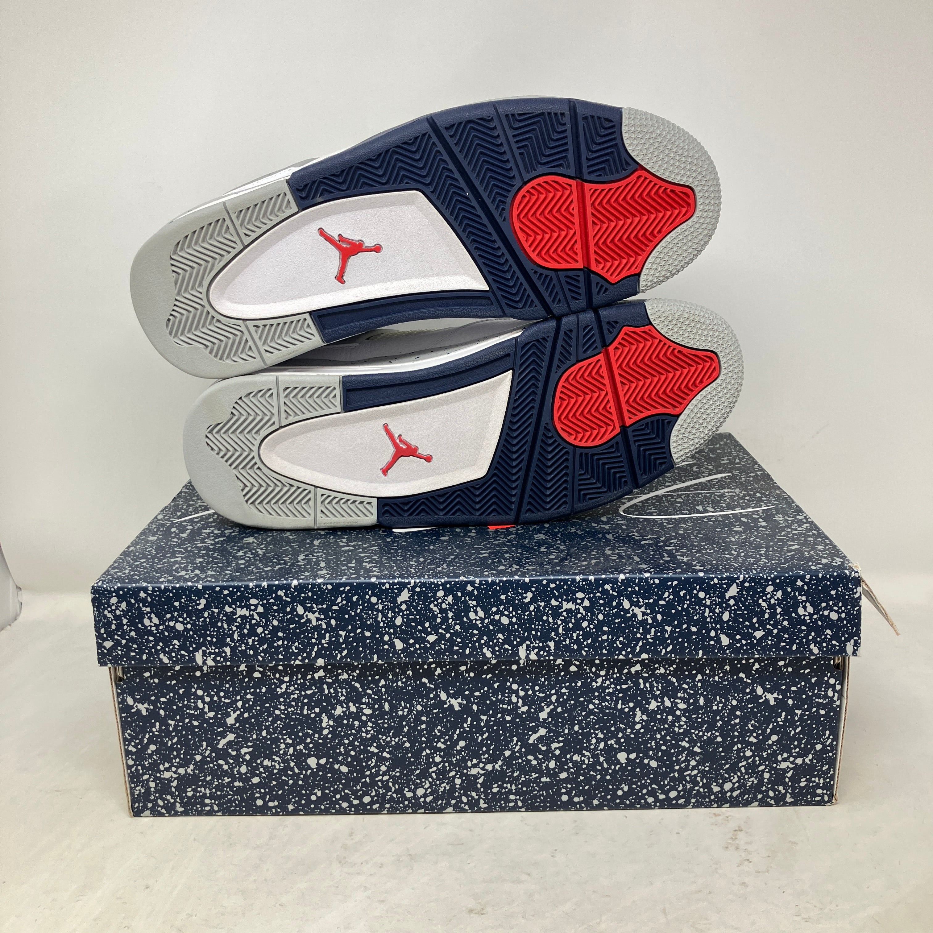 Jordan 4 Retro Midnight Navy