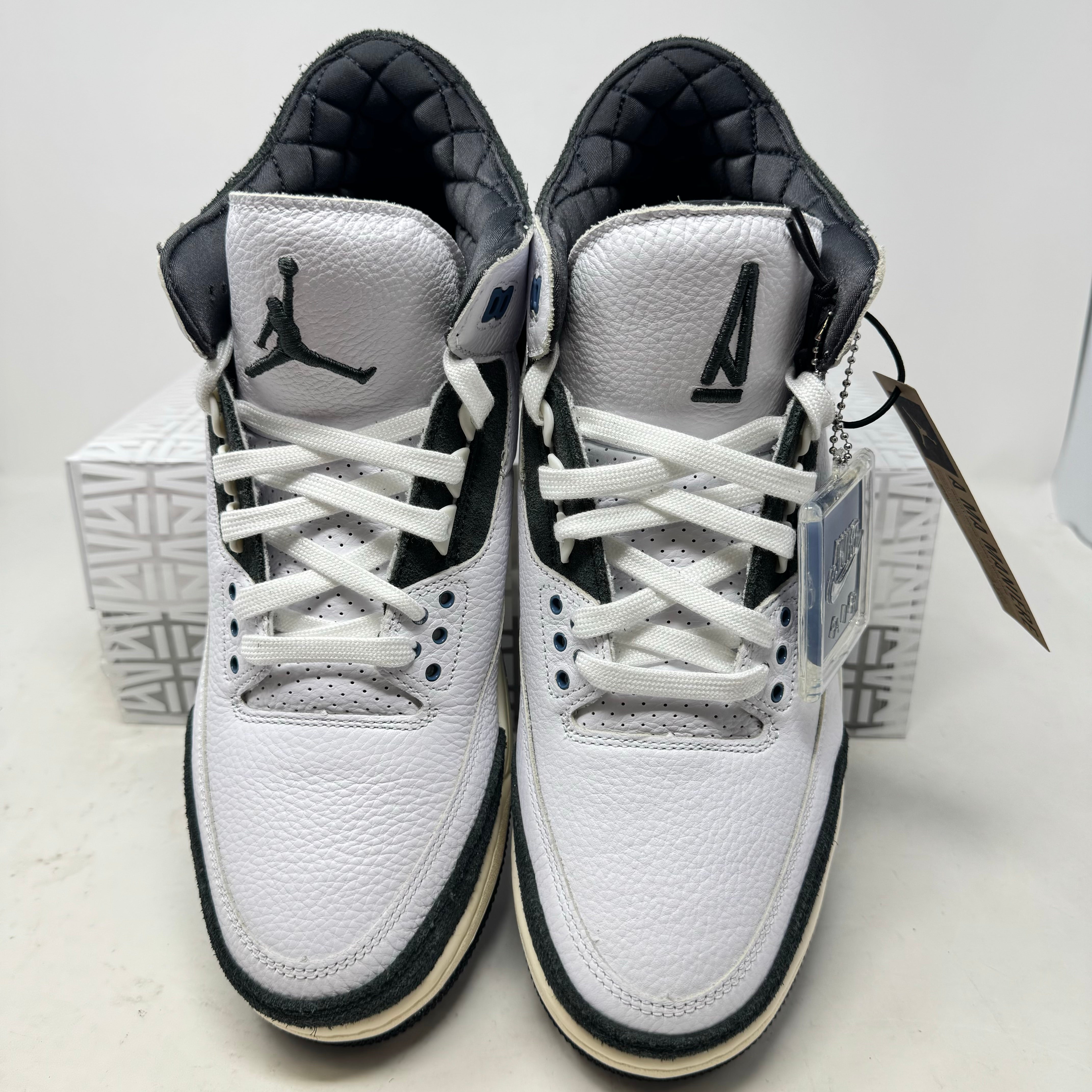 Jordan 3 Retro OG SP A Ma Maniére Diffused Blue
