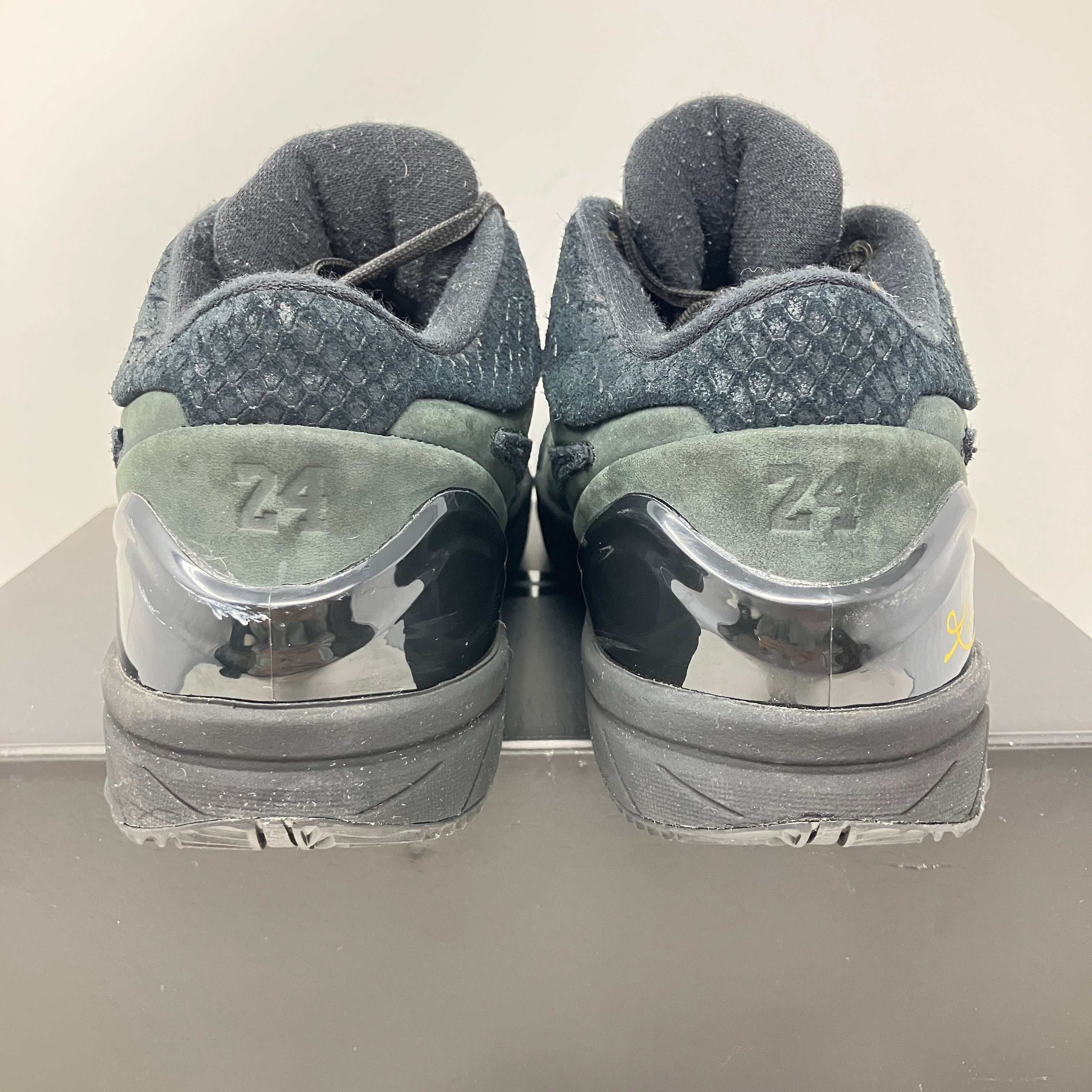 Nike Kobe 4 Protro Gift of Mamba