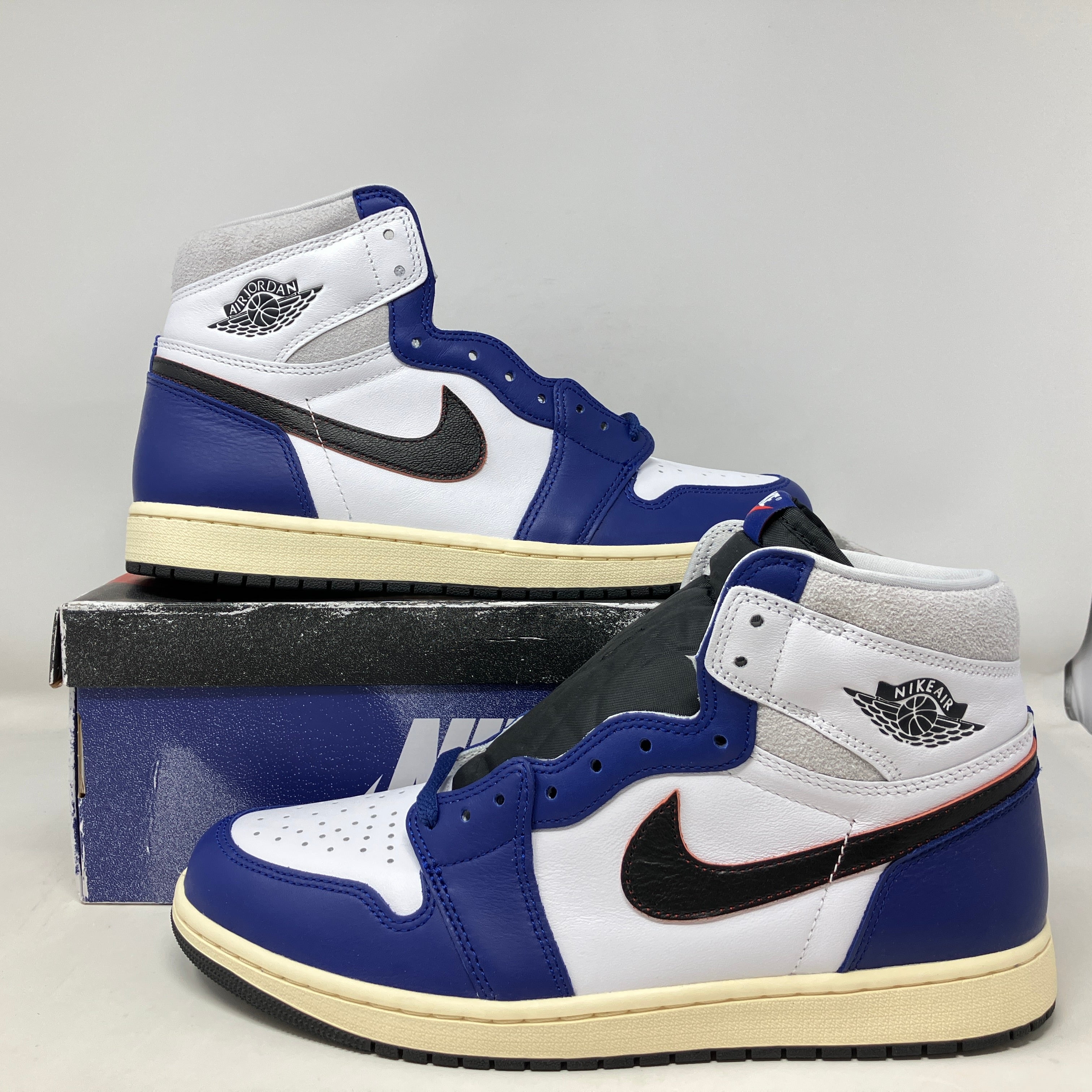 Jordan 1 Retro High OG Rare Air
