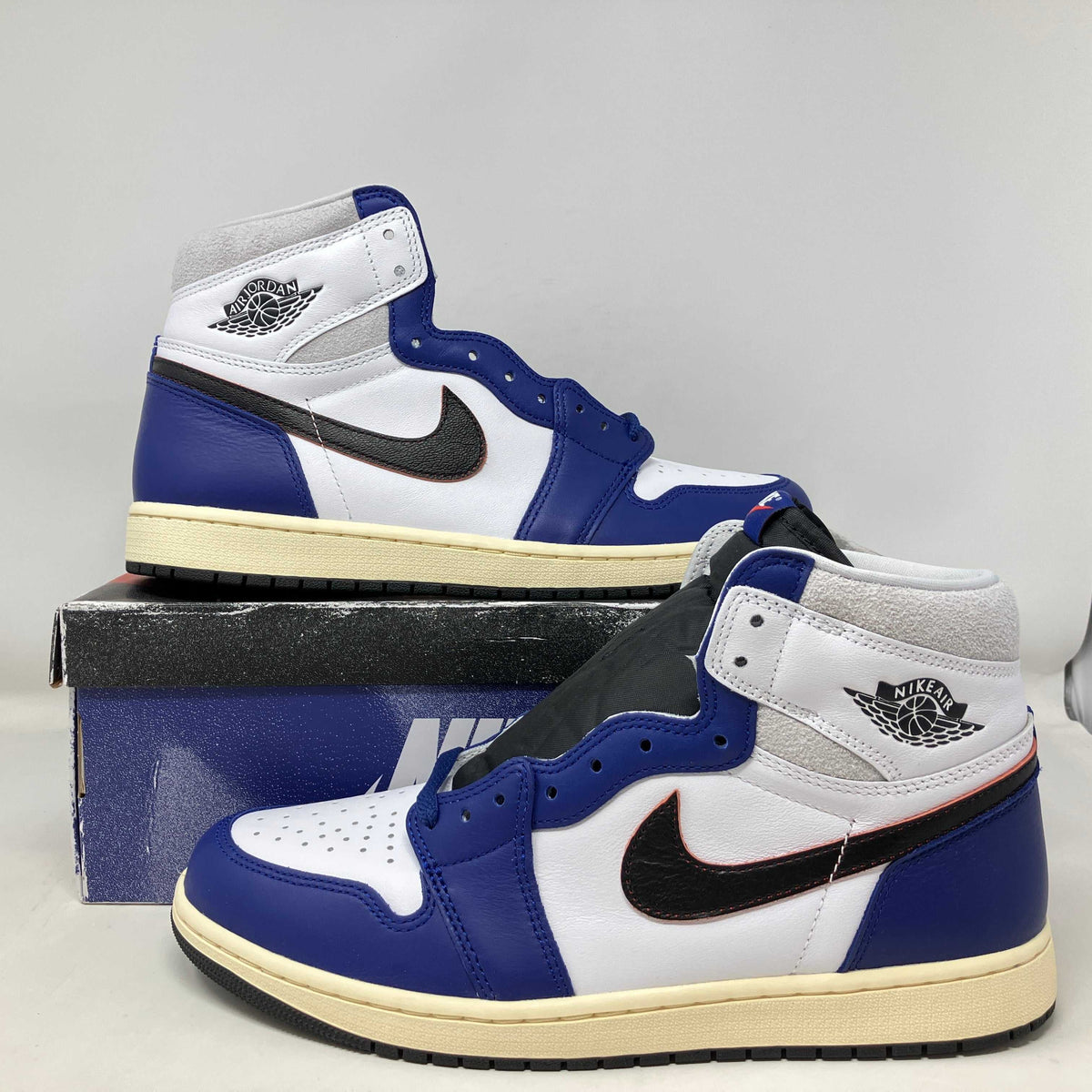Jordan 1 Retro High OG Rare Air