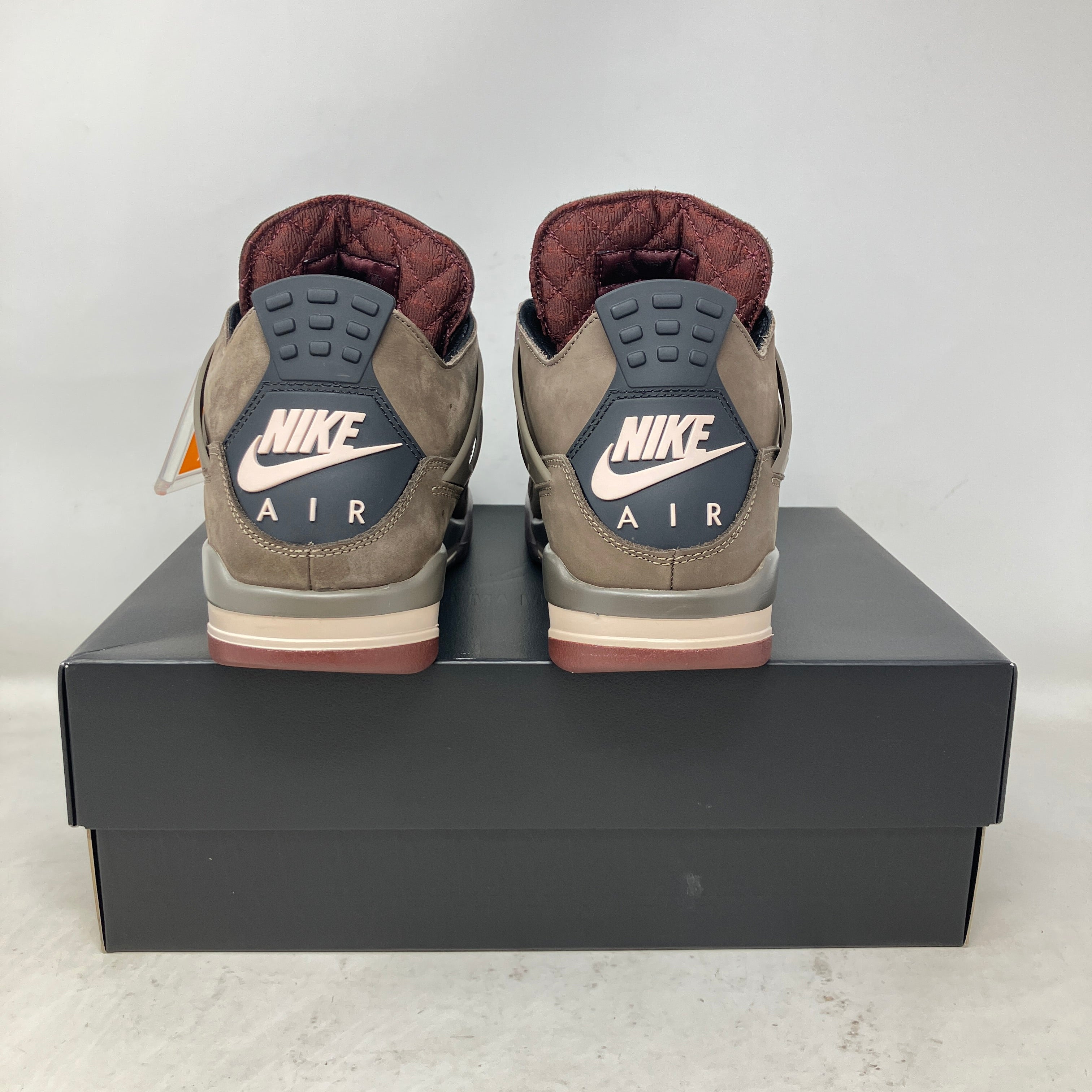 Jordan 4 Retro SP A Ma Maniére Dark Mocha