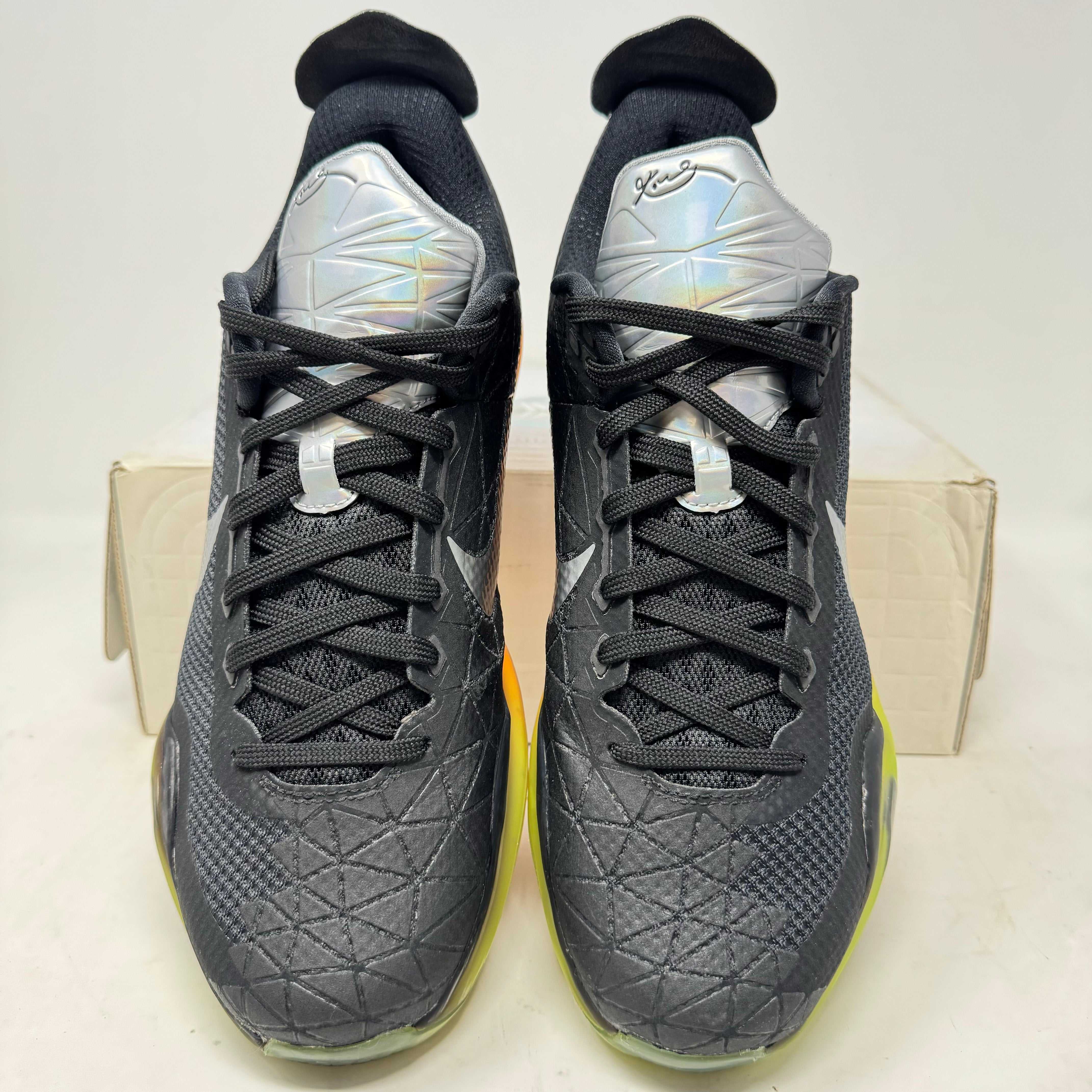 Nike Kobe 10 All-Star pre-owned shoes with accessories included.