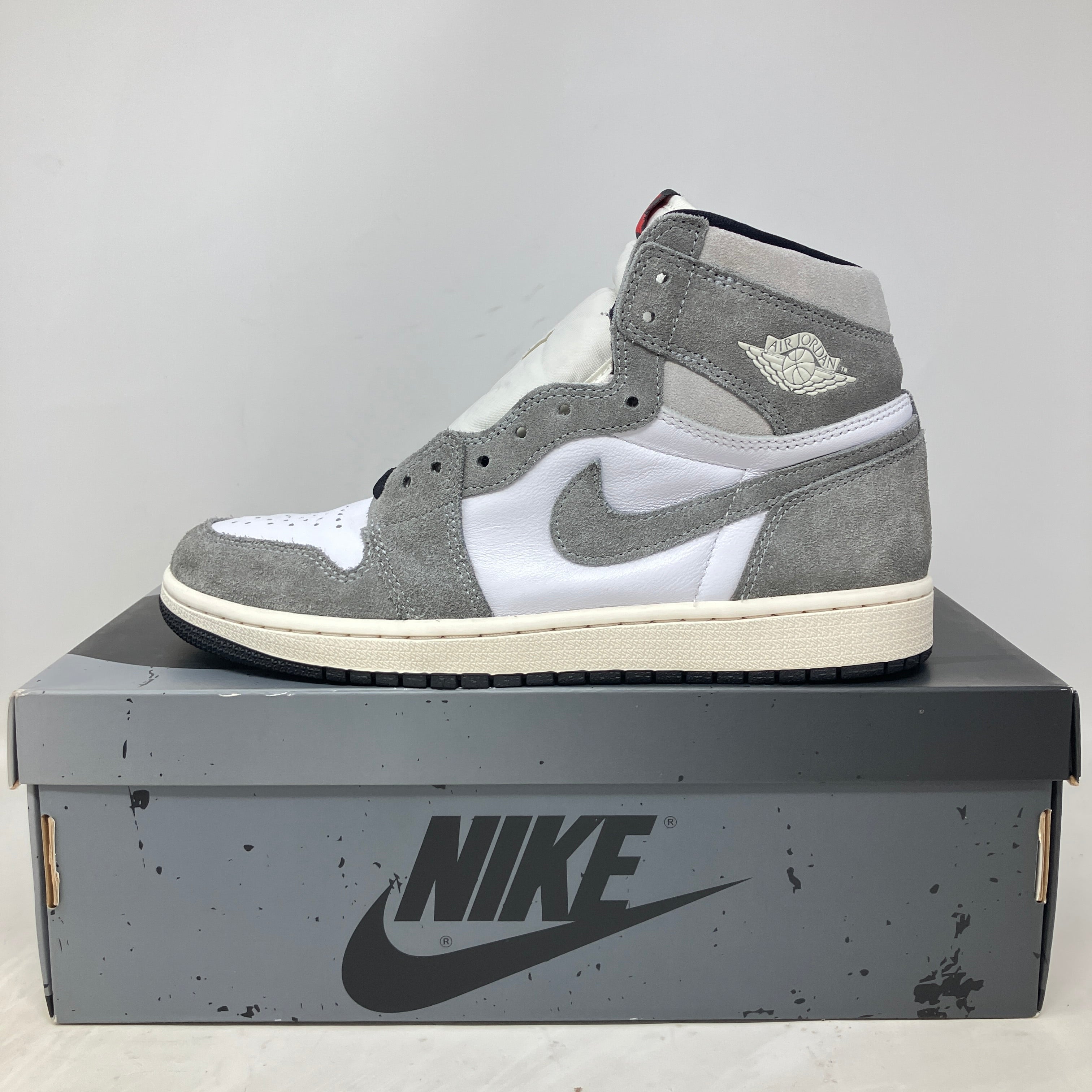 Jordan 1 Retro High OG Washed Black