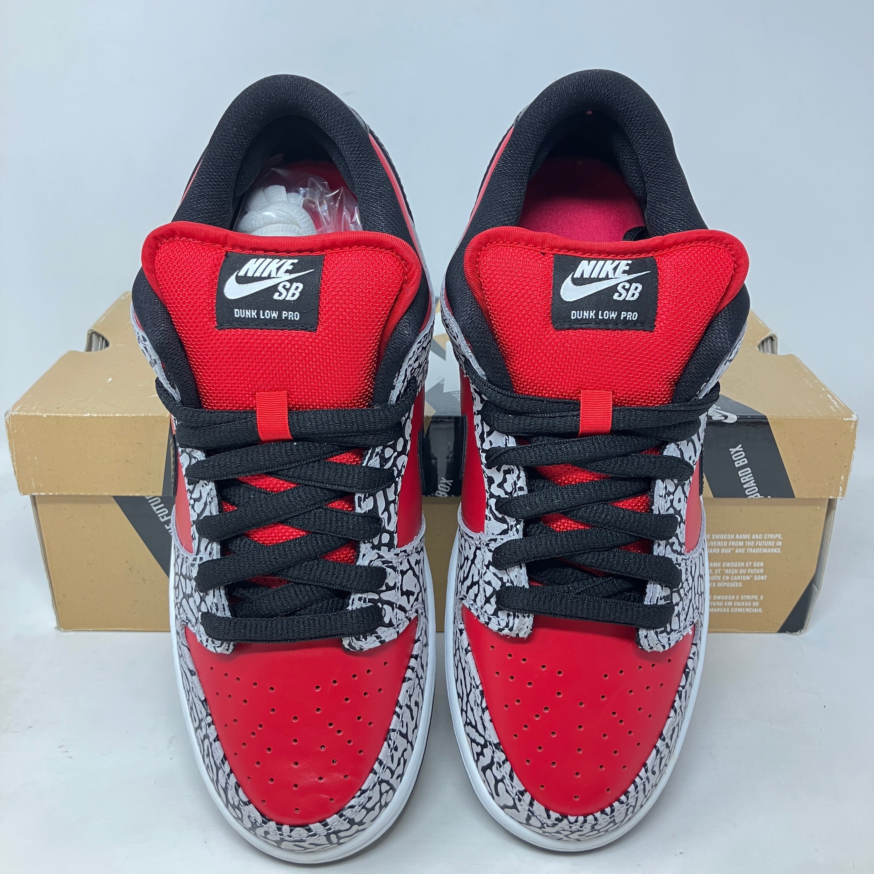 Nike SB Dunk Low Supreme Red Cement (2012)