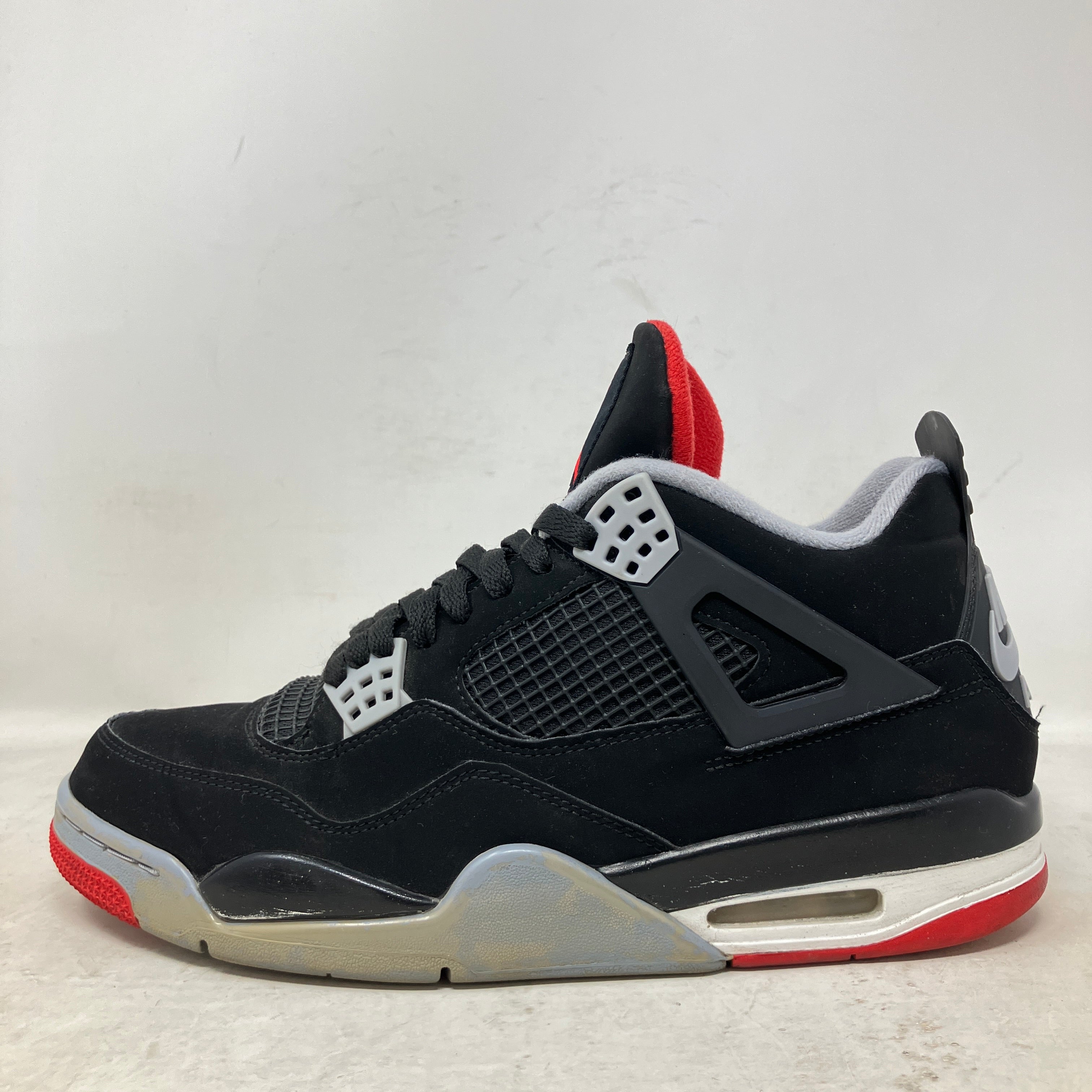 Jordan 4 Retro Bred (2019)