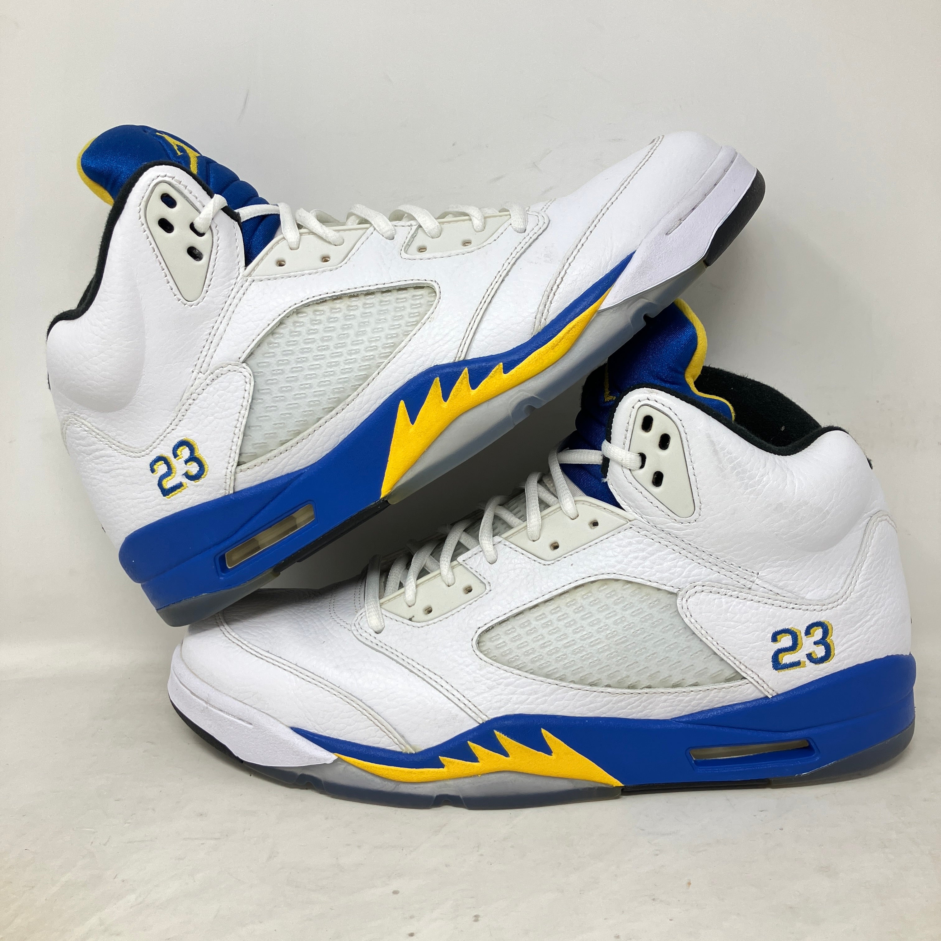 Jordan 5 Retro Laney (2013)