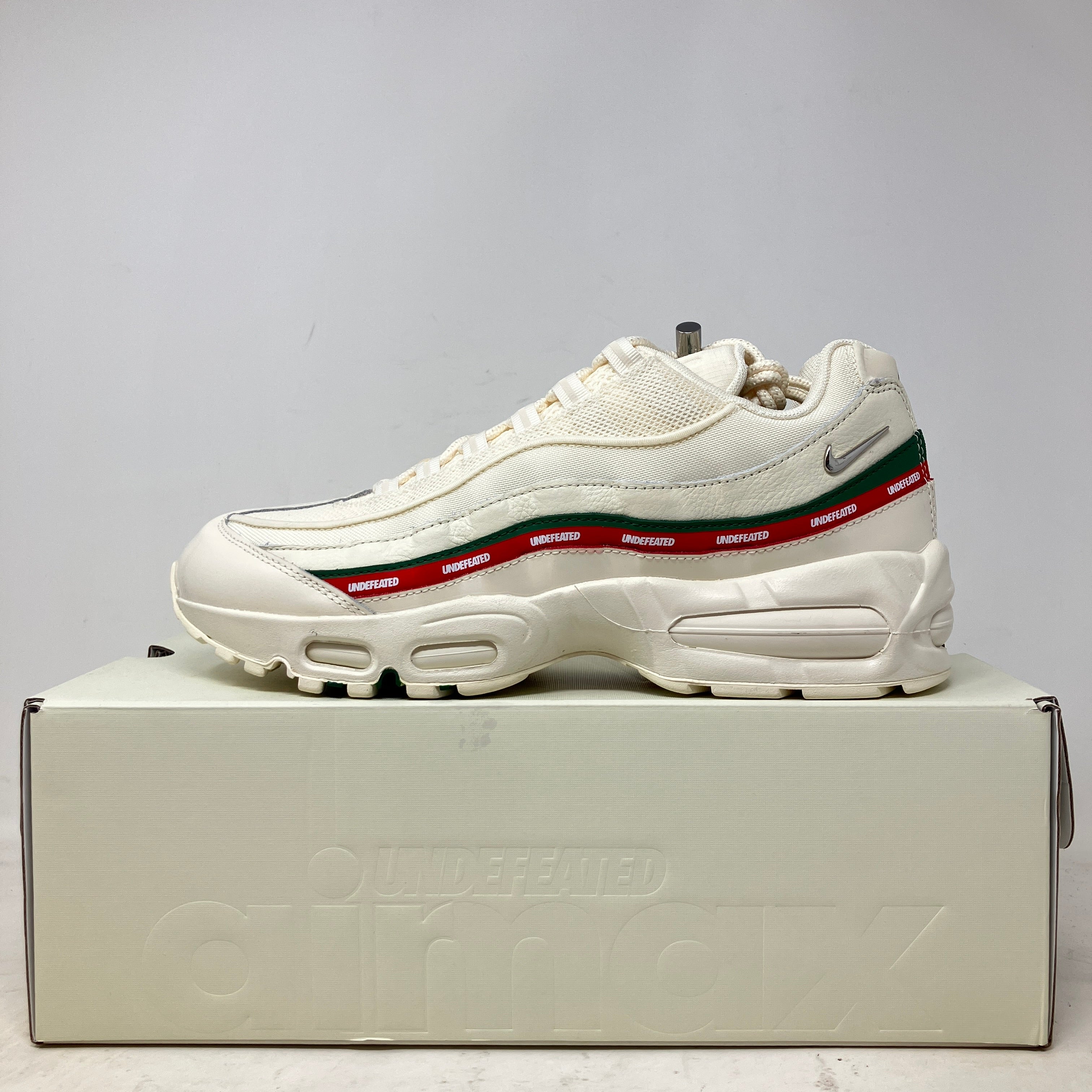 Nike Air Max 95 SP Undefeated Sail