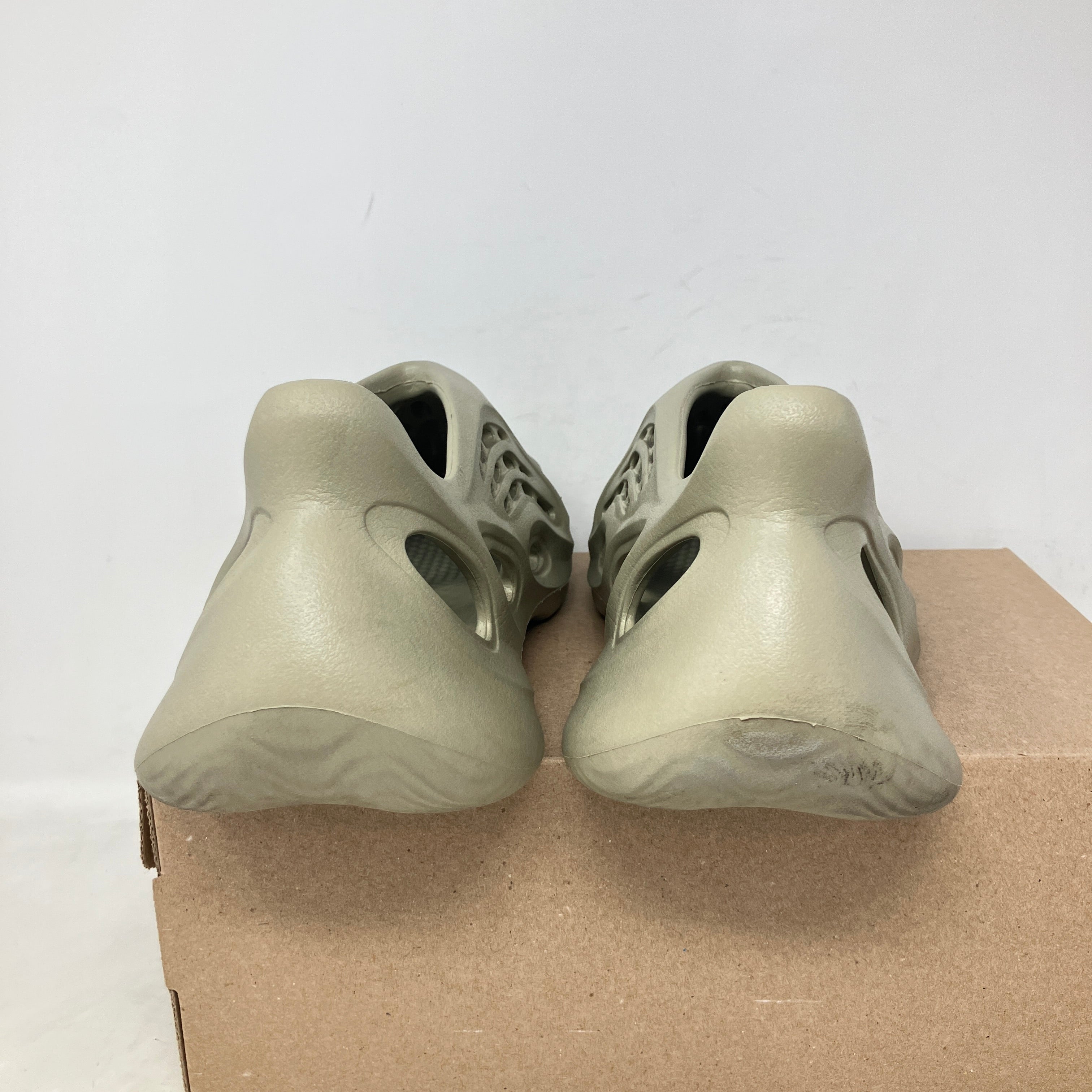 adidas Yeezy Foam RNR Stone Salt