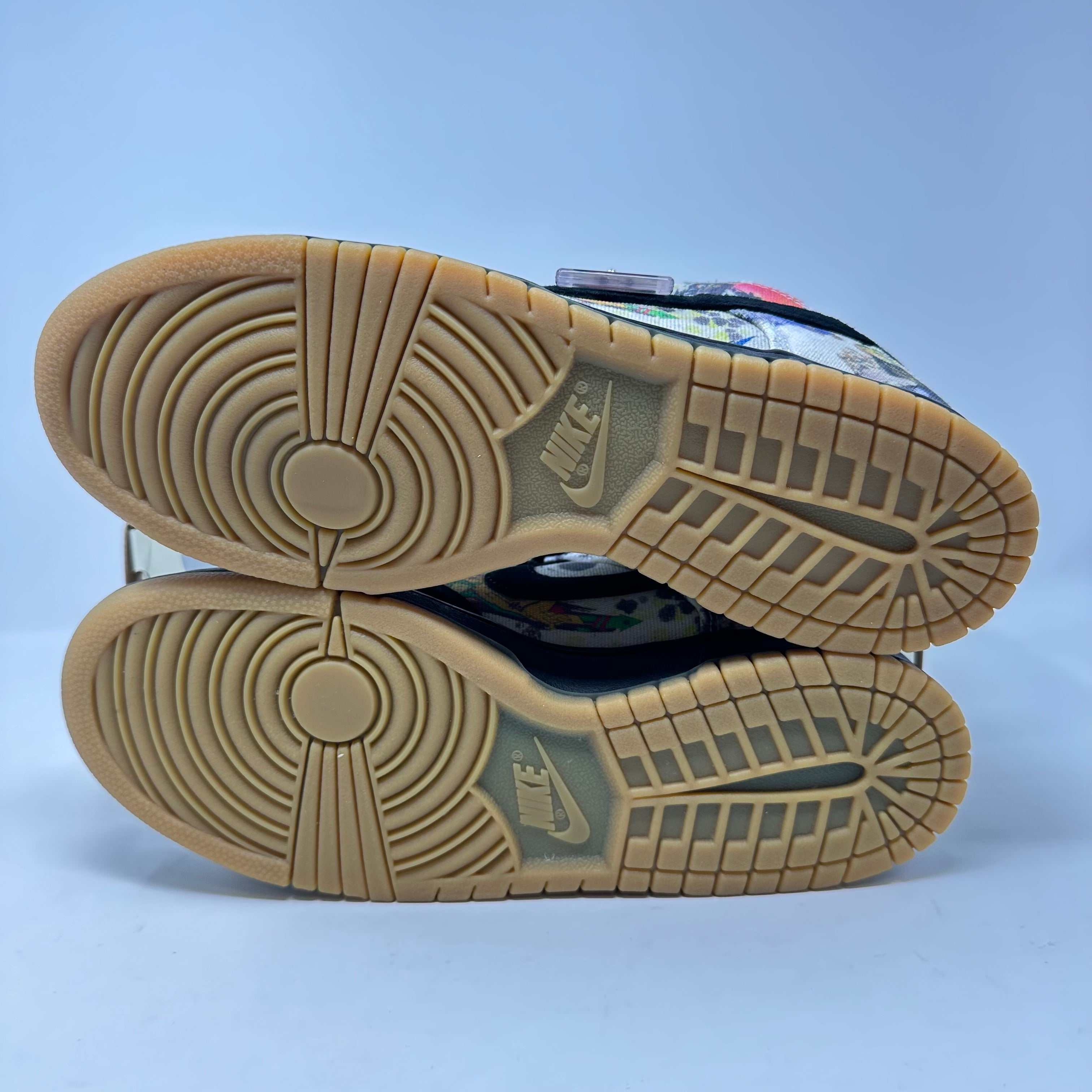 Nike SB Dunk Low Supreme Rammellzee
