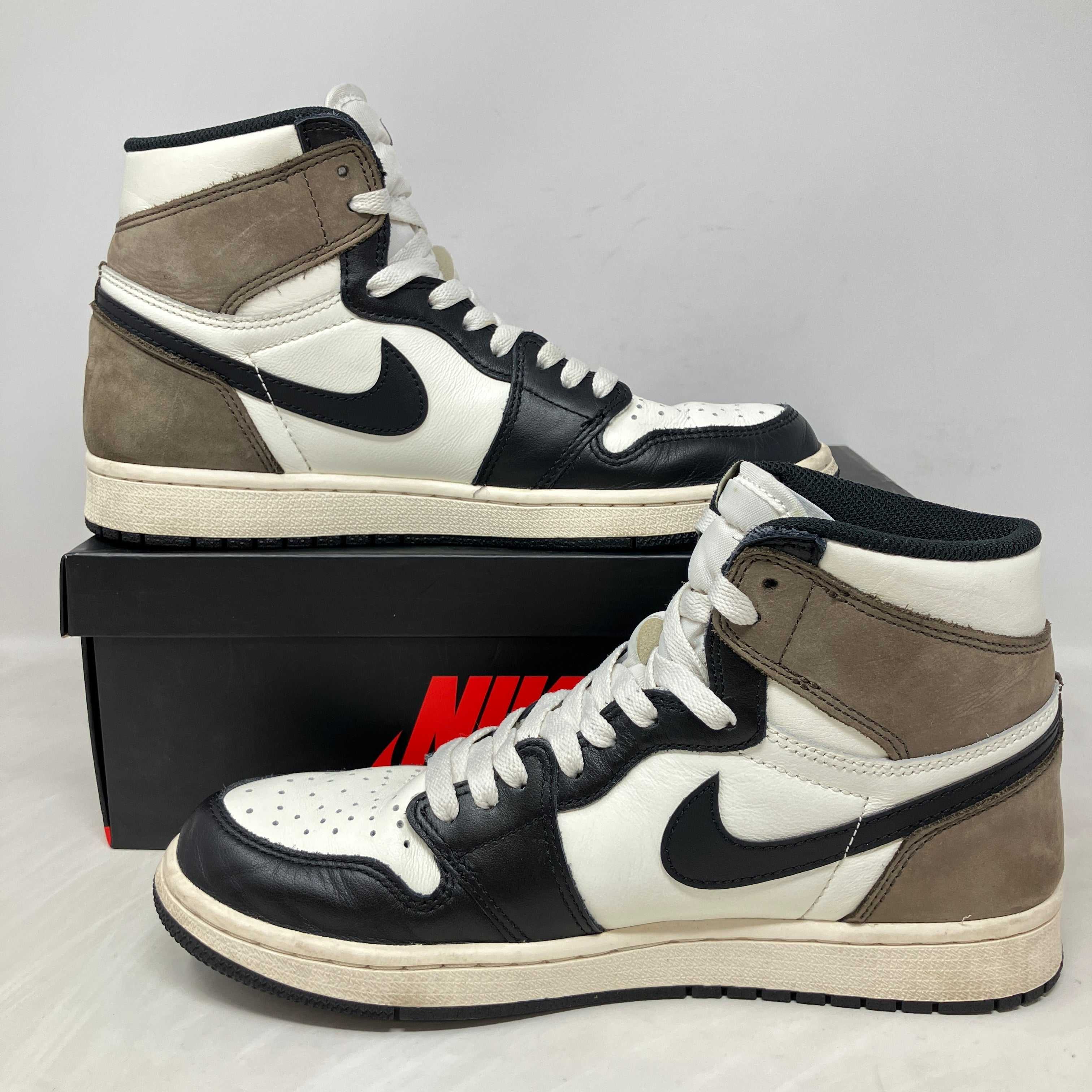 Jordan 1 Retro High Dark Mocha