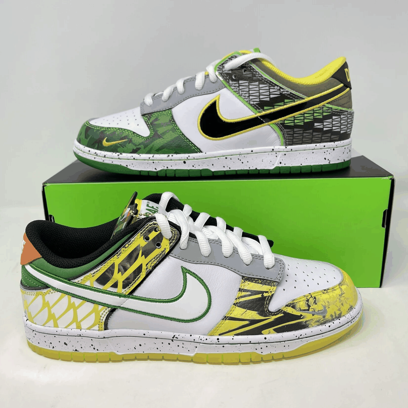 Nike Dunk Low What the Duck Away University of Oregon PE