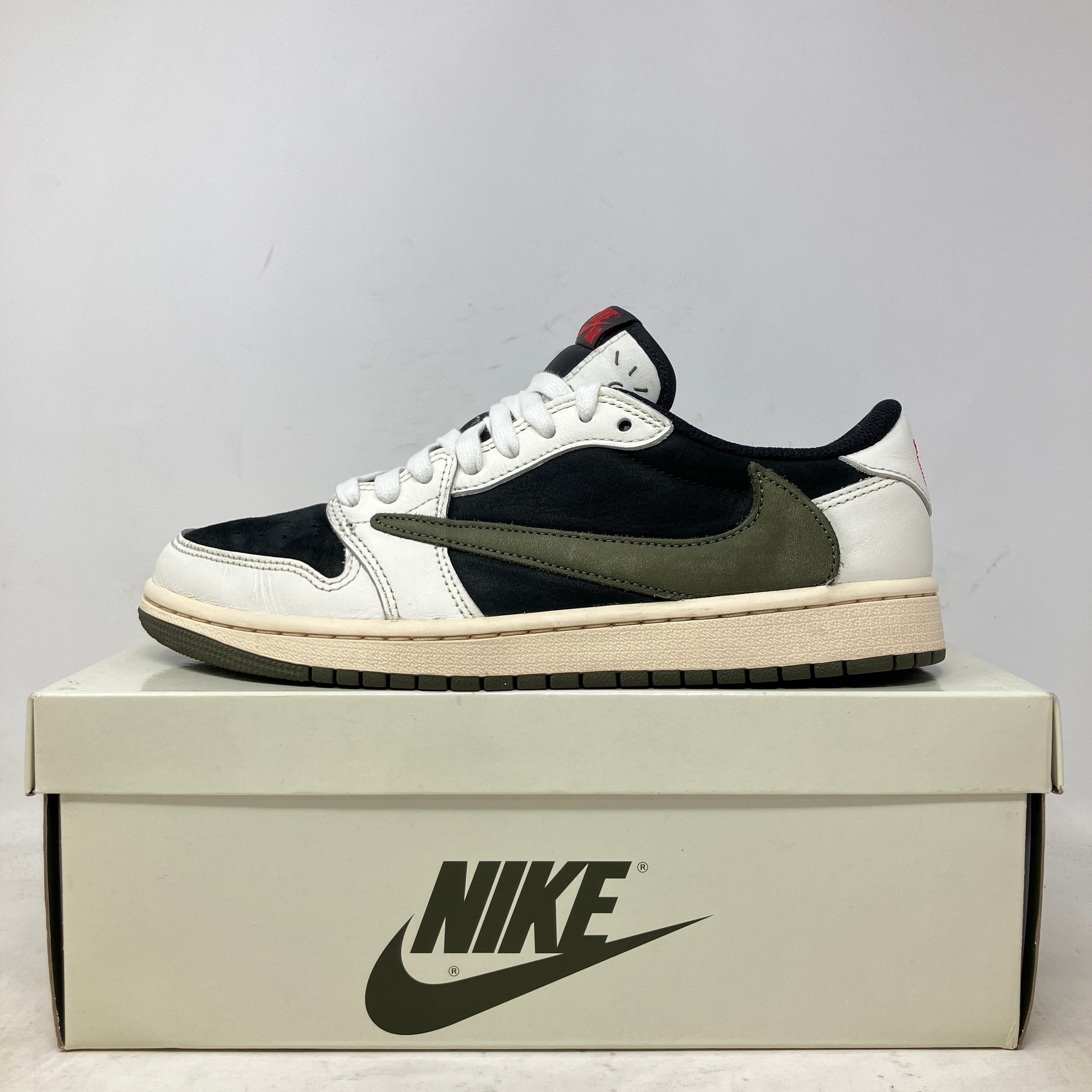 Jordan 1 Retro Low OG SP Travis Scott Olive (Women's)