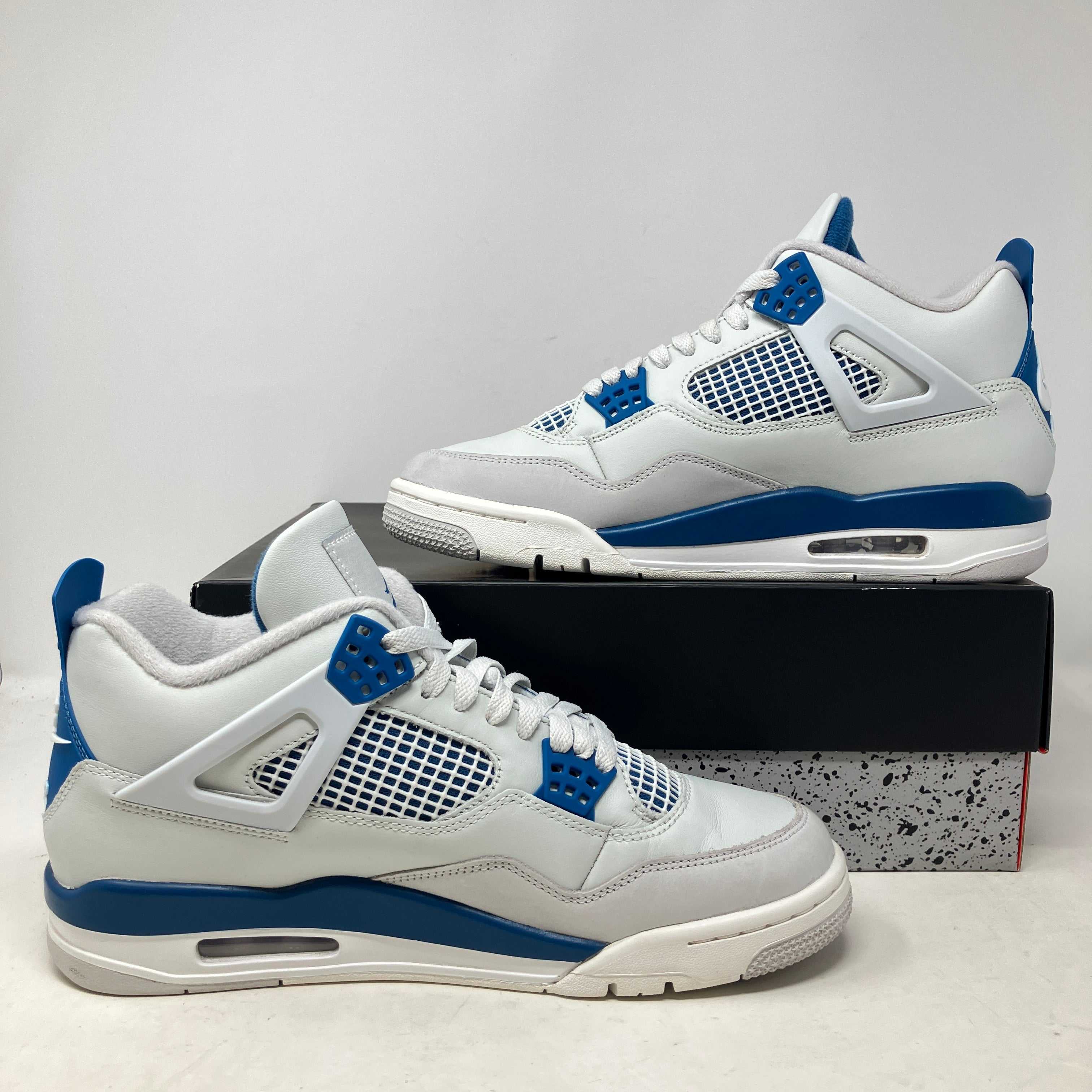 Jordan 4 Retro Military Blue (2024)