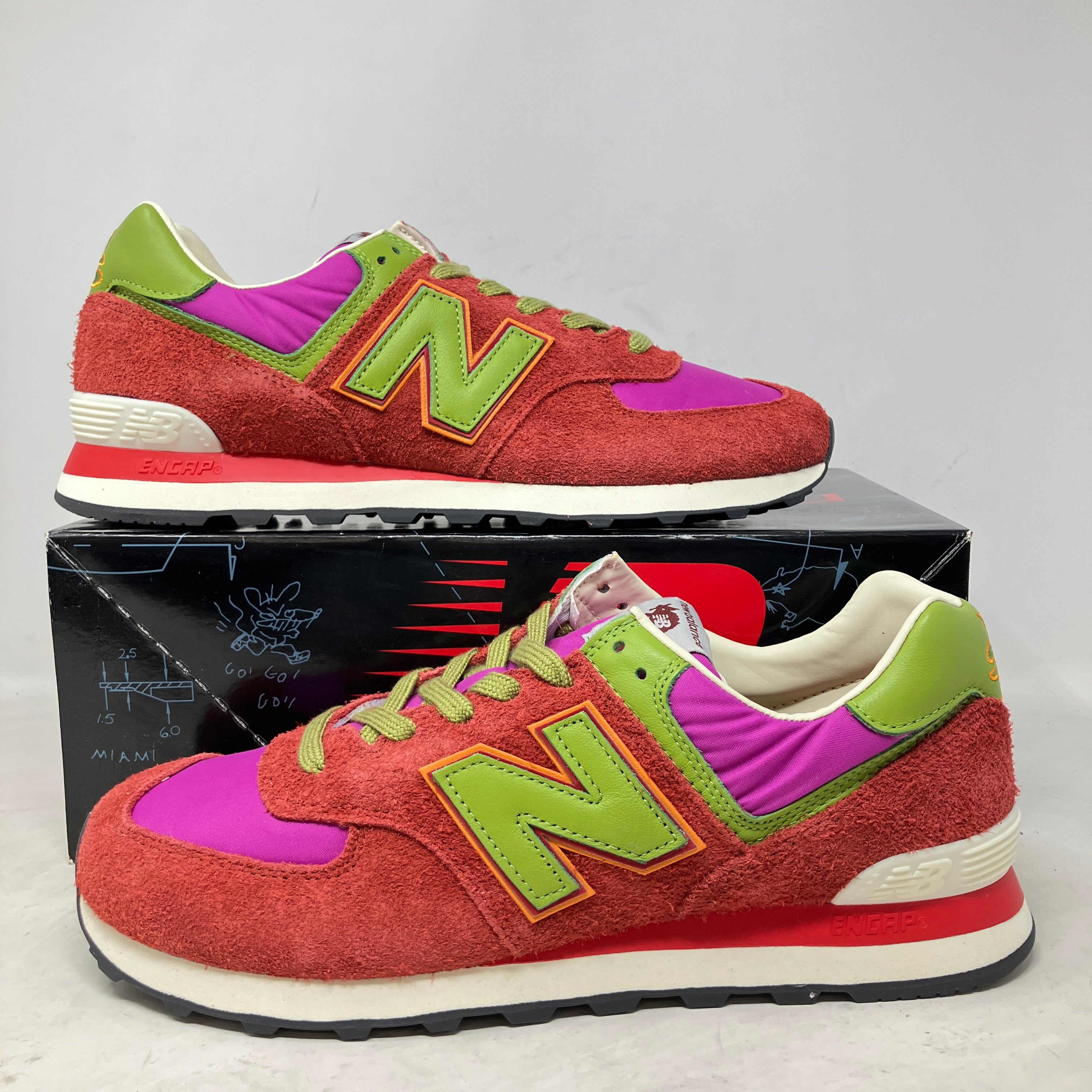 New Balance 574 Stray Rats Red