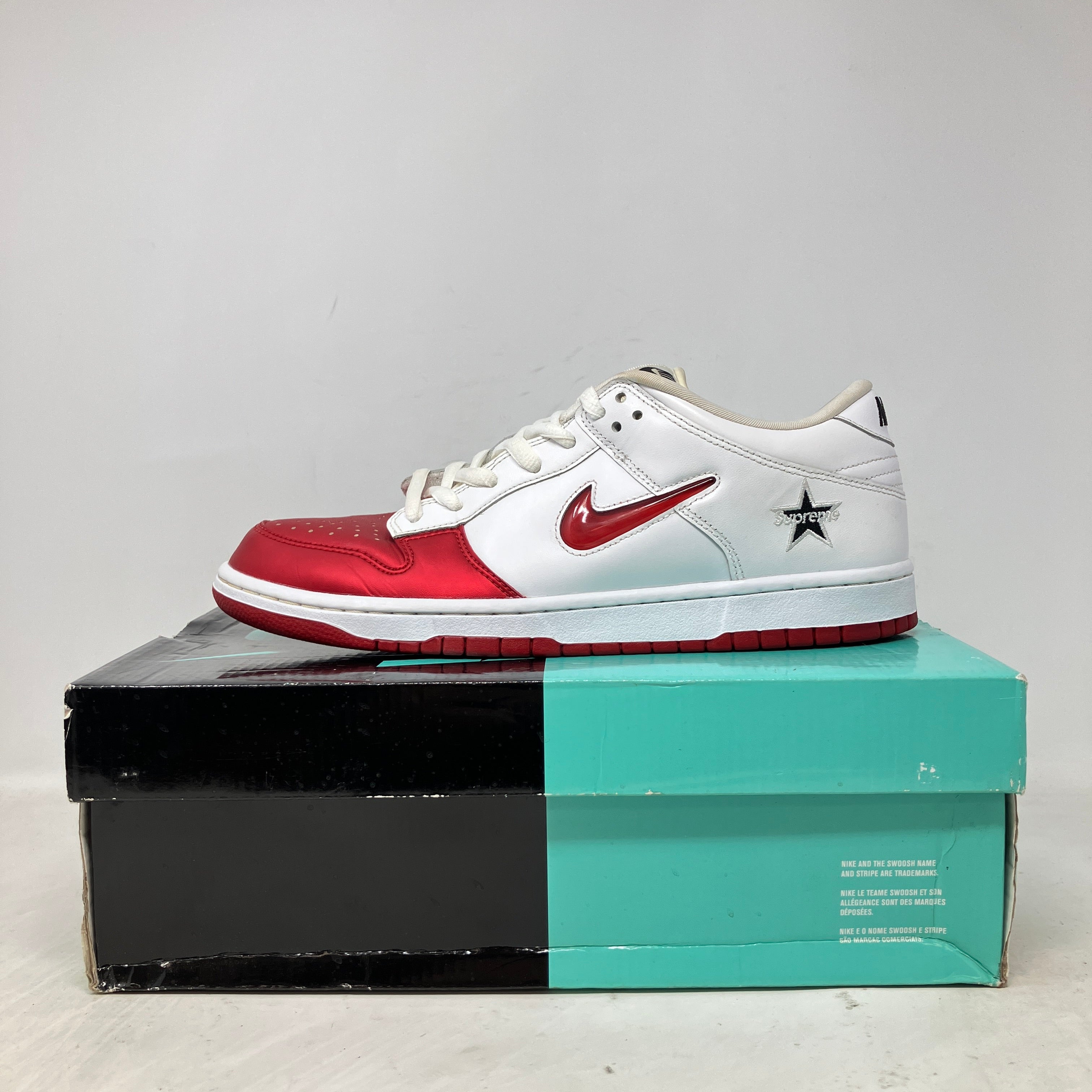 Nike SB Dunk Low Supreme Jewel Swoosh Red
