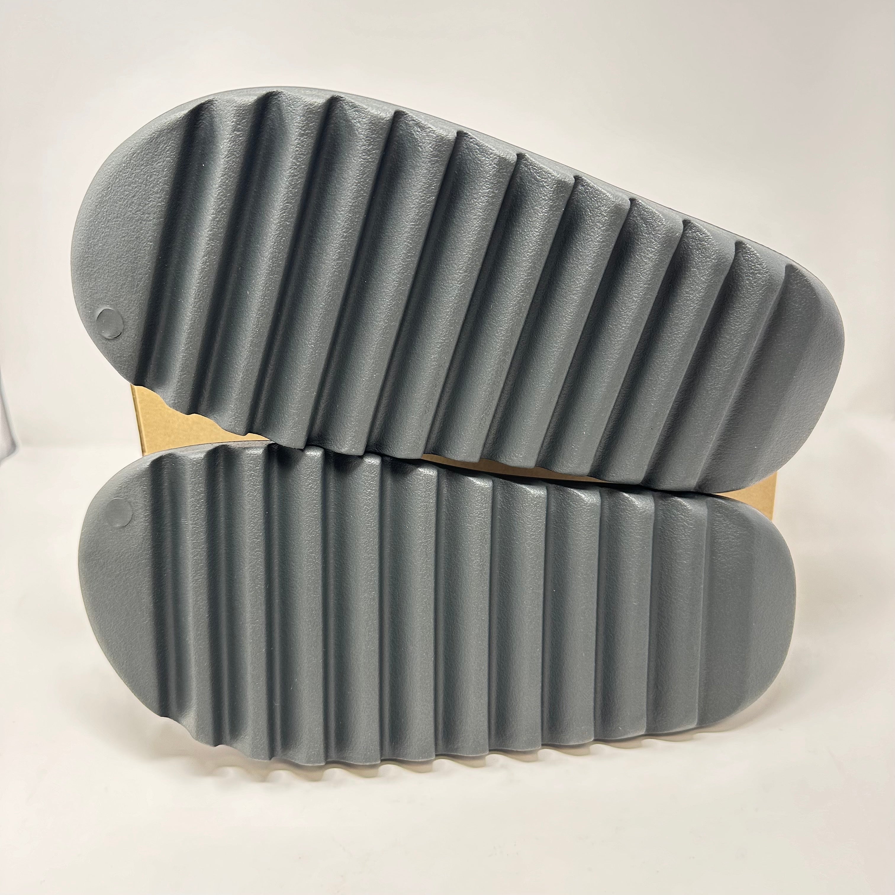 adidas Yeezy Slide Dark Onyx