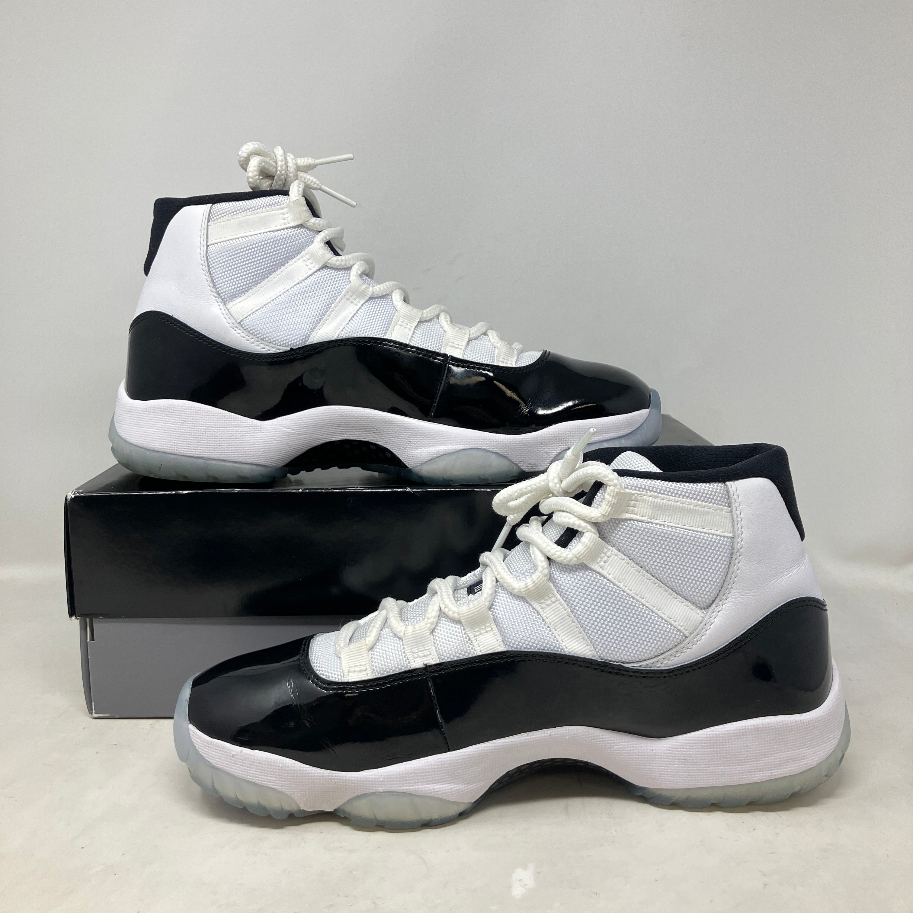 Jordan 11 Retro Concord (2018)