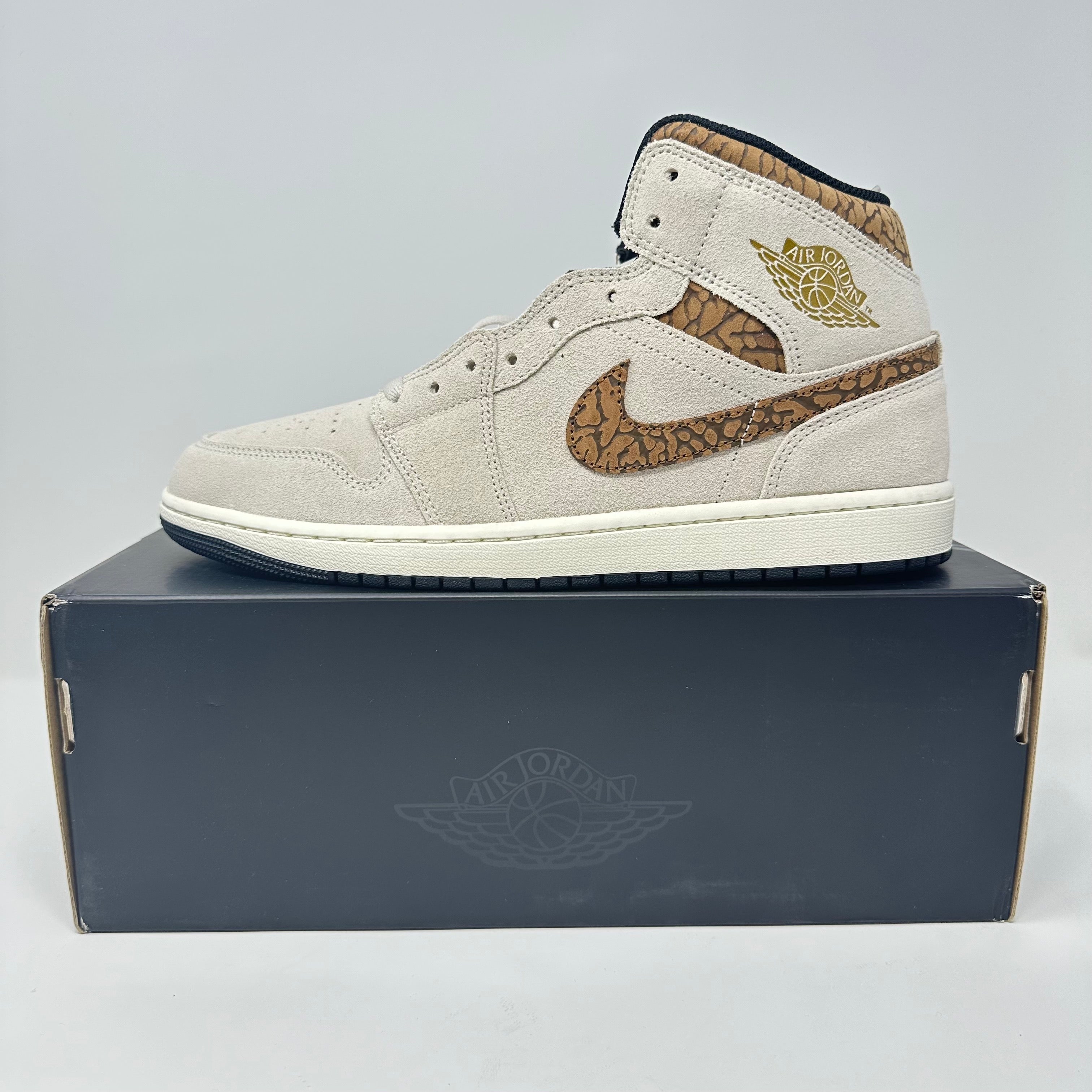 Jordan 1 Mid SE Brown Elephant