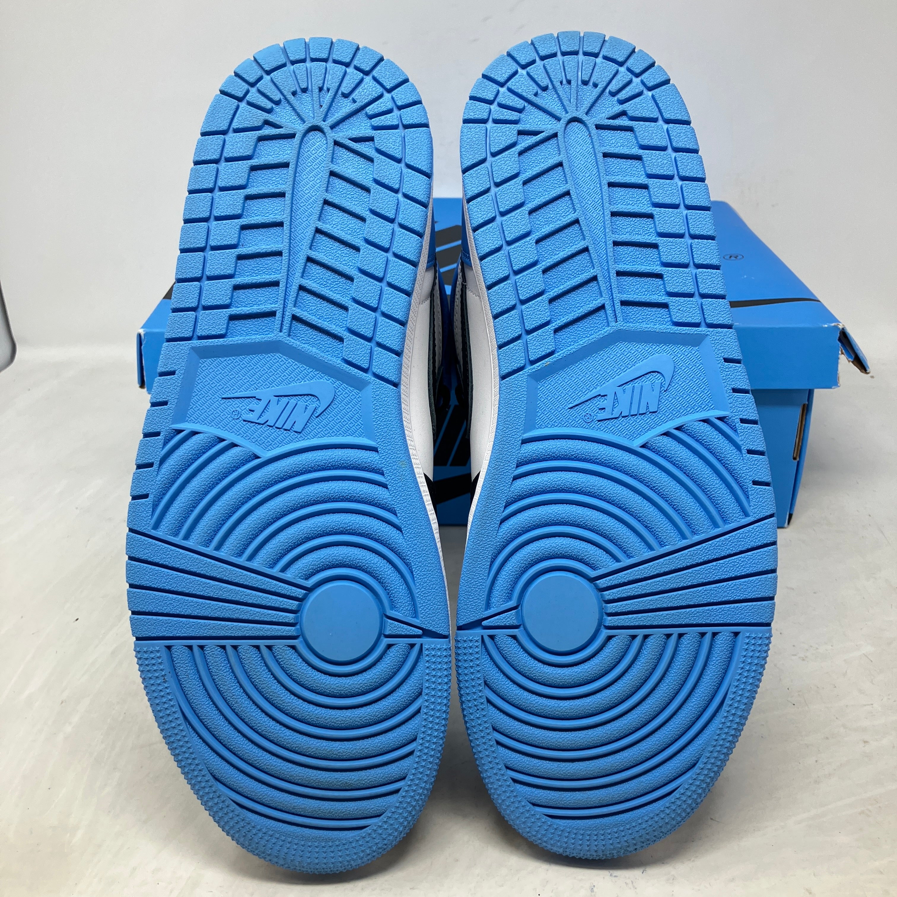 Jordan 1 Retro High OG UNC Toe