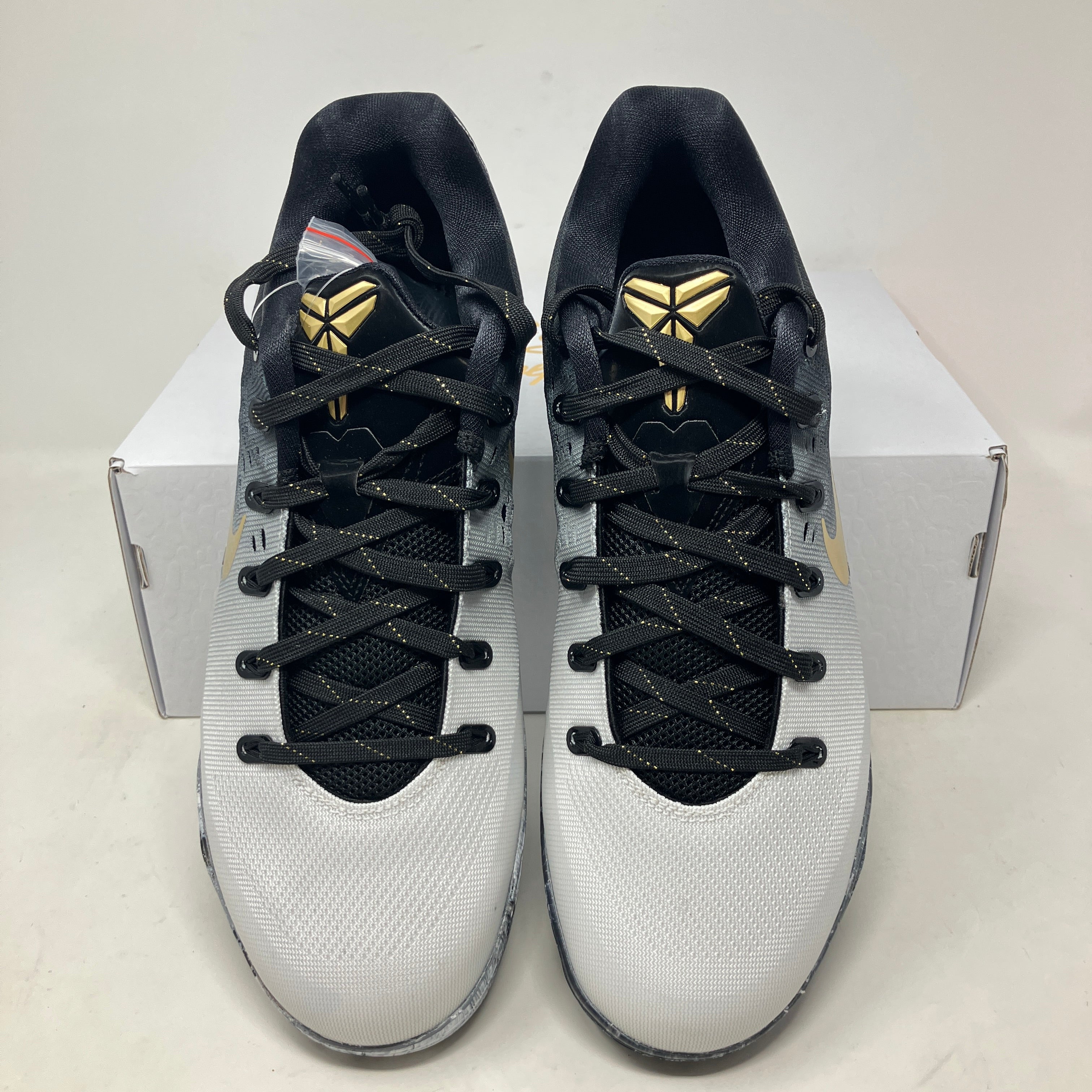 Nike Kobe 9 EM Low Protro Mambacita