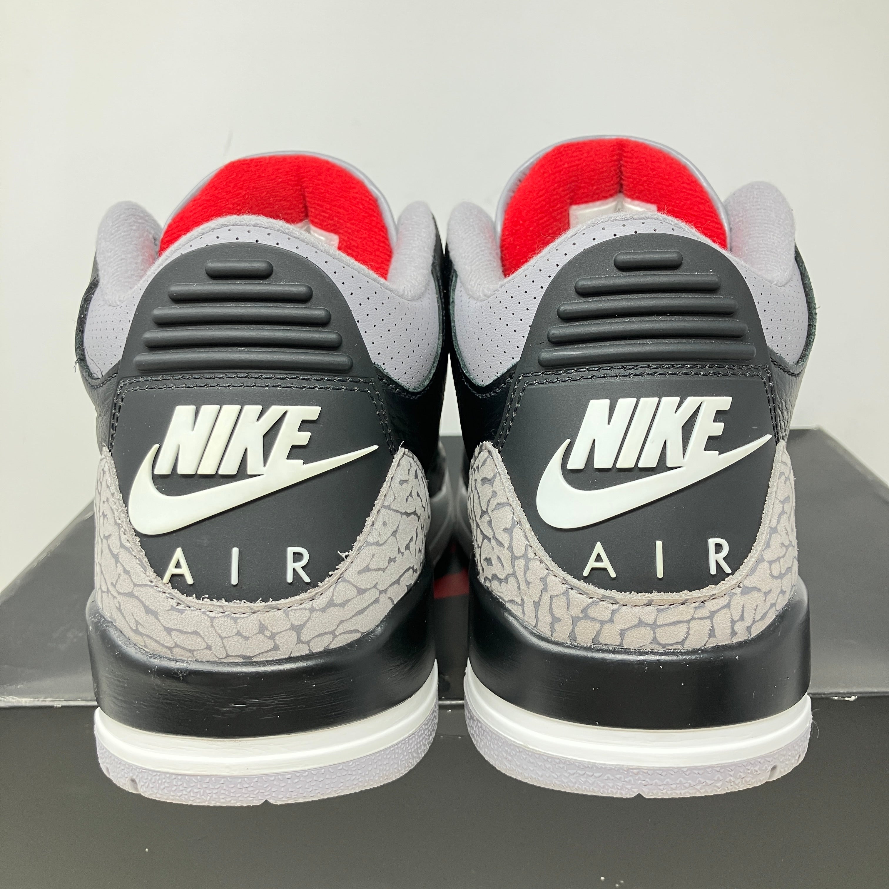 Jordan 3 Retro OG Black Cement (2024)