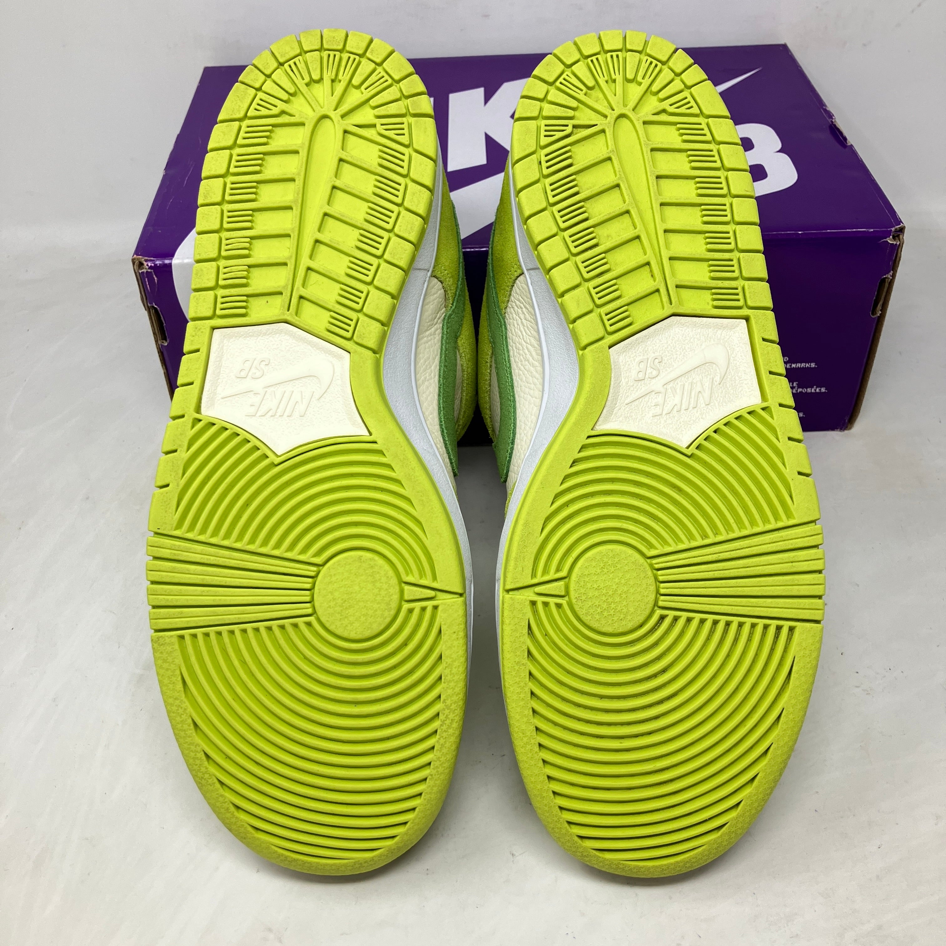 Nike SB Dunk Low Green Apple